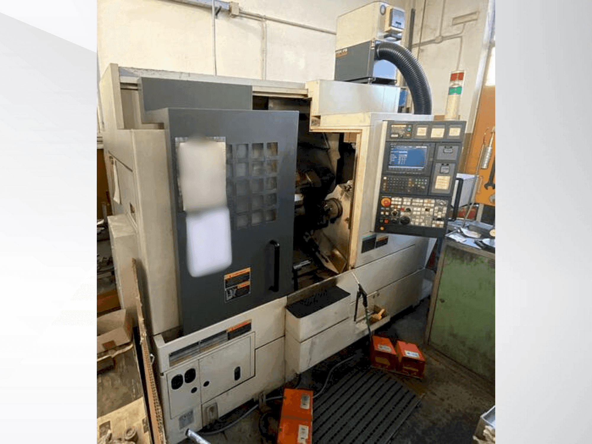 Front view of MORI SEIKI NL 2000 SY machine