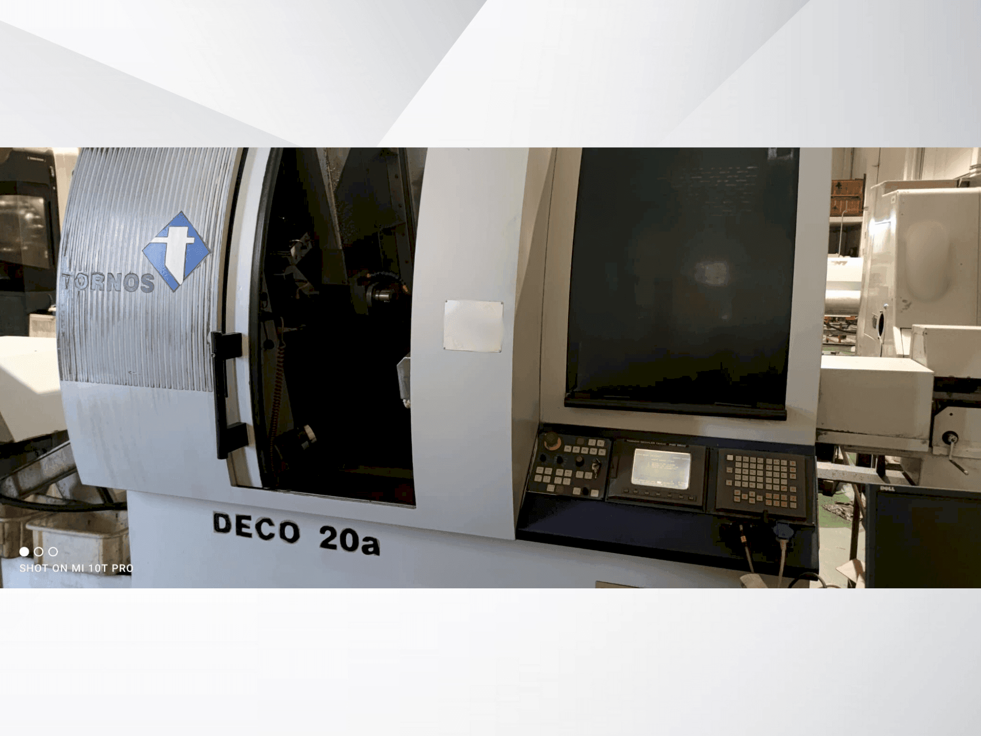 Frontansicht der Tornos-Bechler Deco 20a Maschine