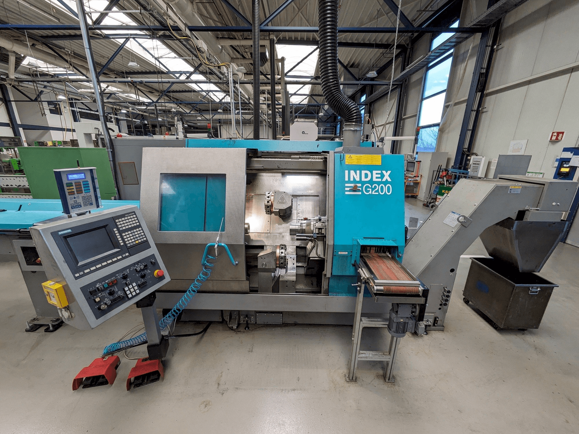 Frontansicht der Index G200 YB RATIOLINE Maschine