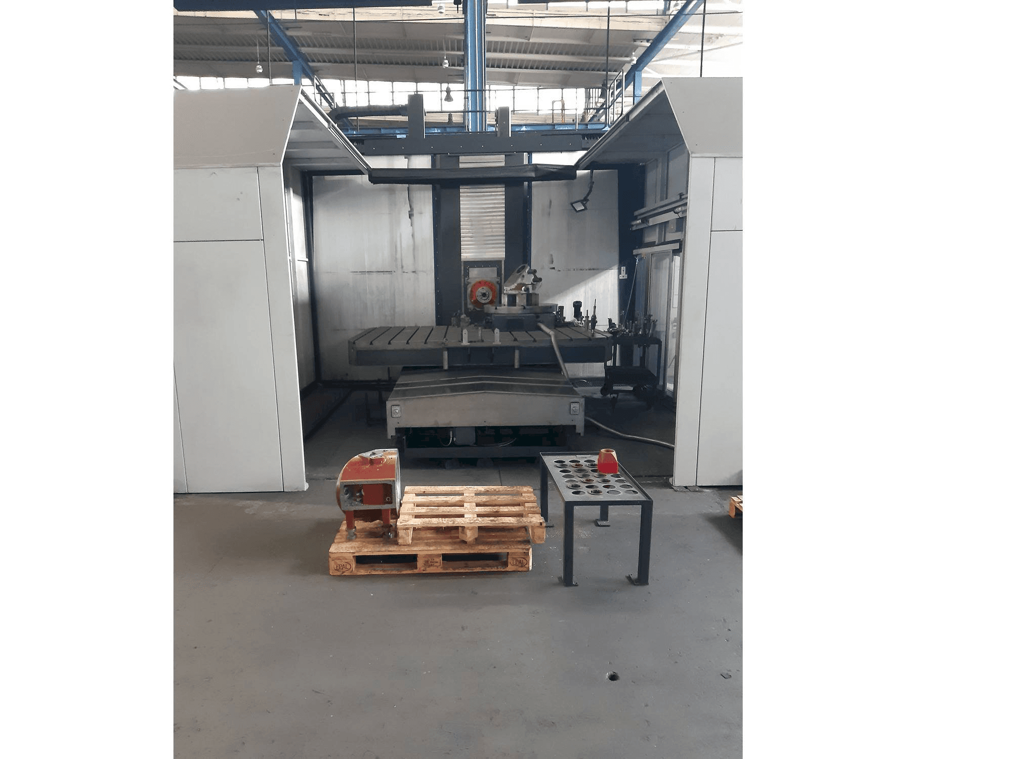 Frontansicht der Tos KURZIM FOQ 80 Maschine