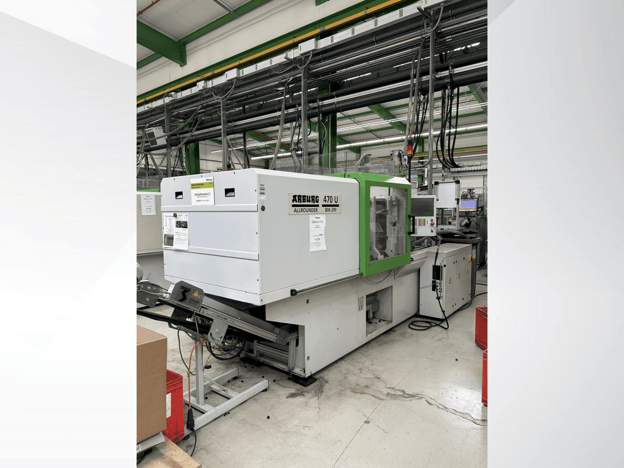 Frontansicht der Arburg 470 U / 800-290 Maschine