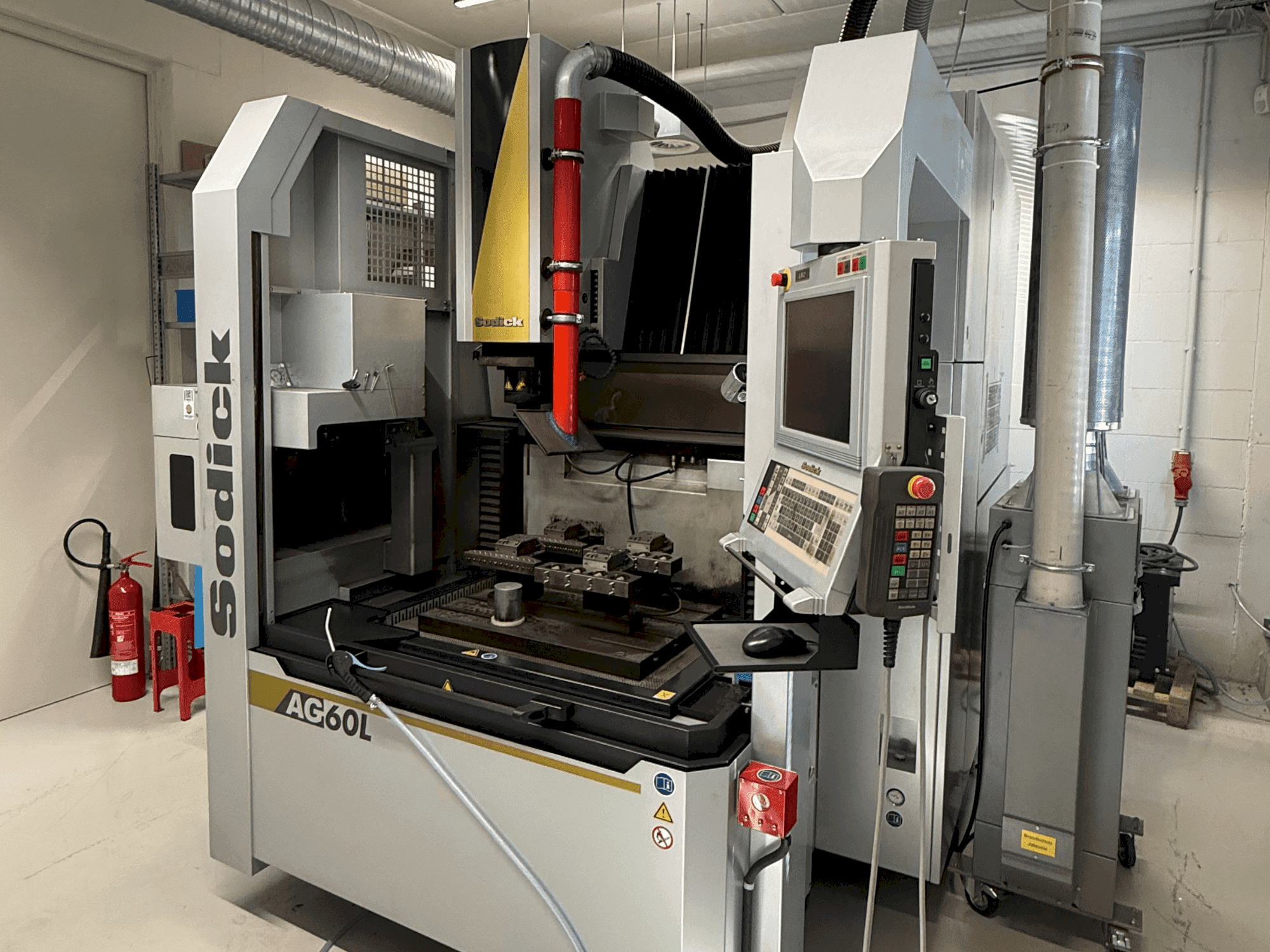 Front view of Sodick AG60L machine