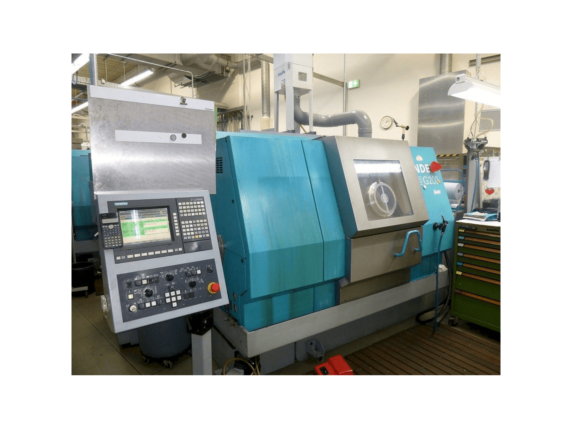 Frontansicht der Index G200 Maschine