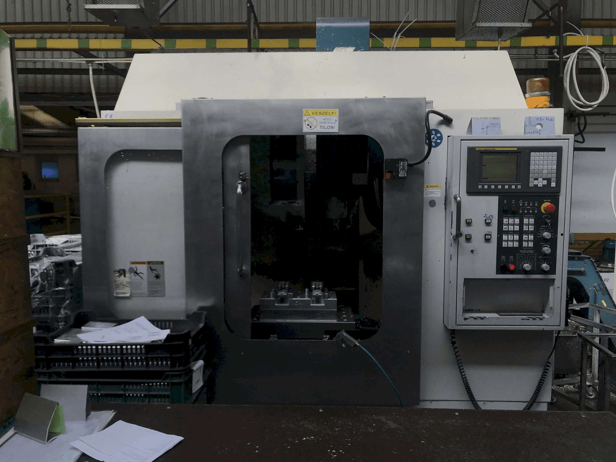 Frontansicht der Feeler FV-580AAPC Maschine