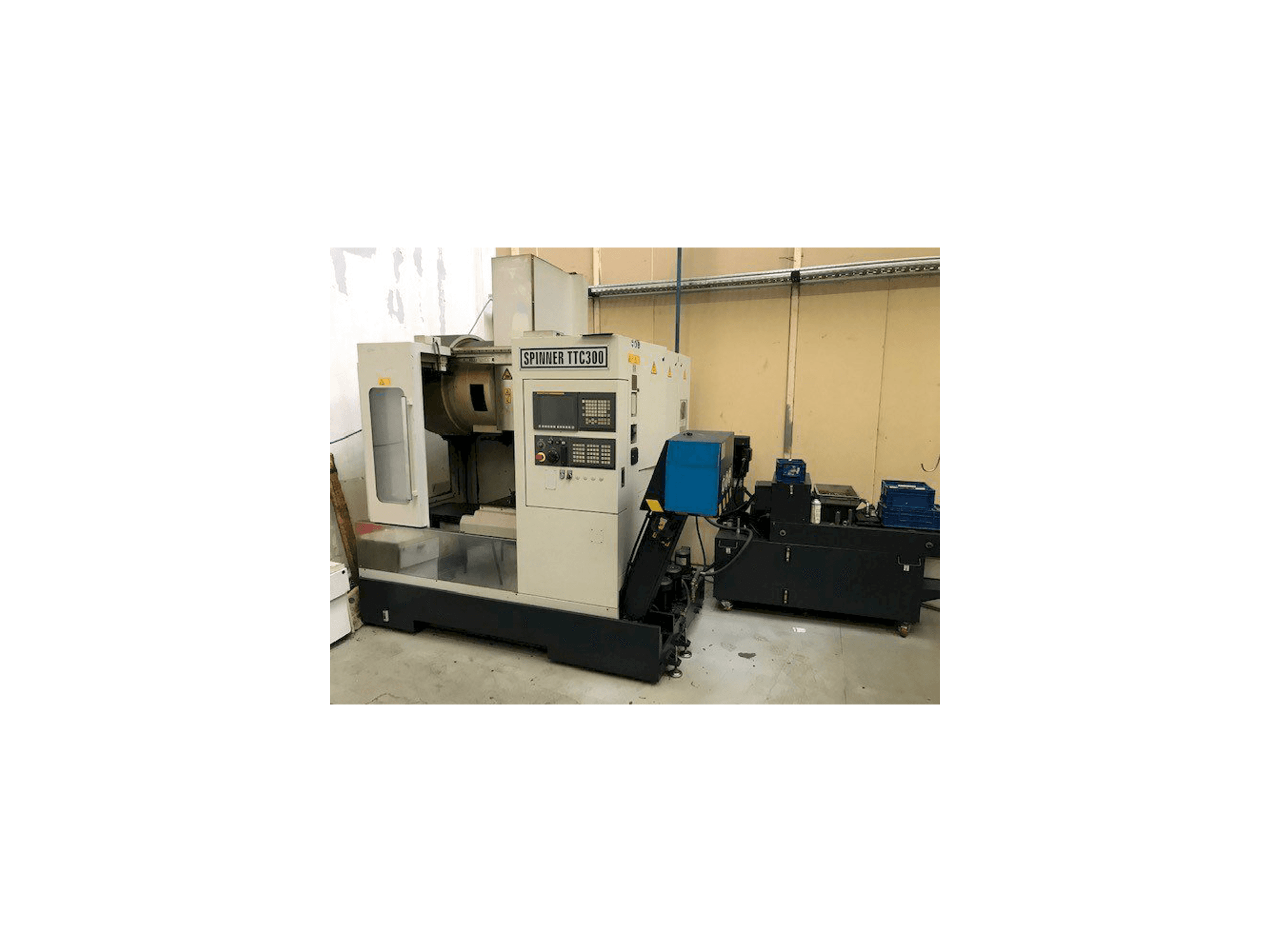 Front view of SPINNER TTC300 52 SMMCY machine