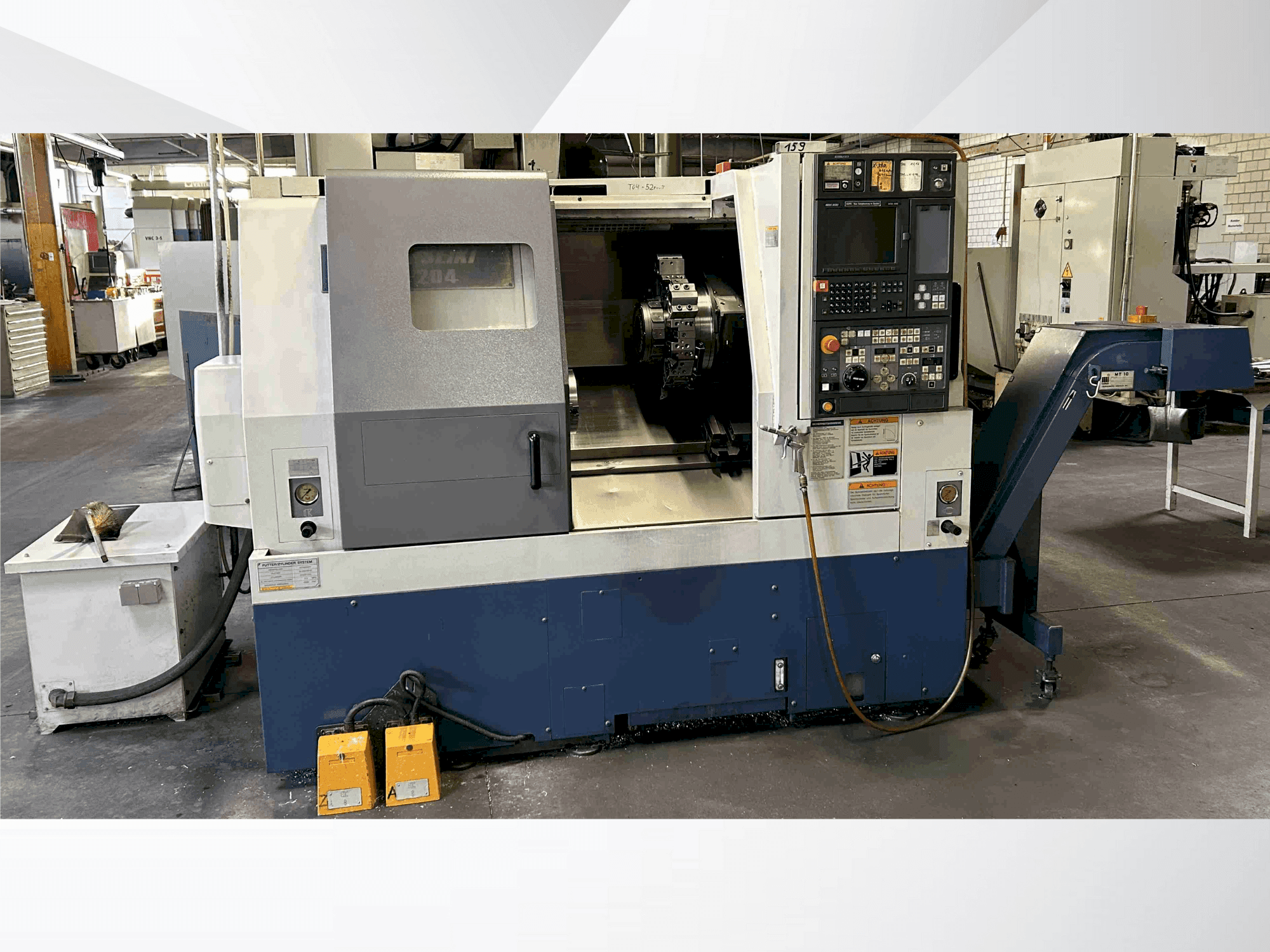 Frontansicht der MORI SEIKI SL-204 MC Maschine