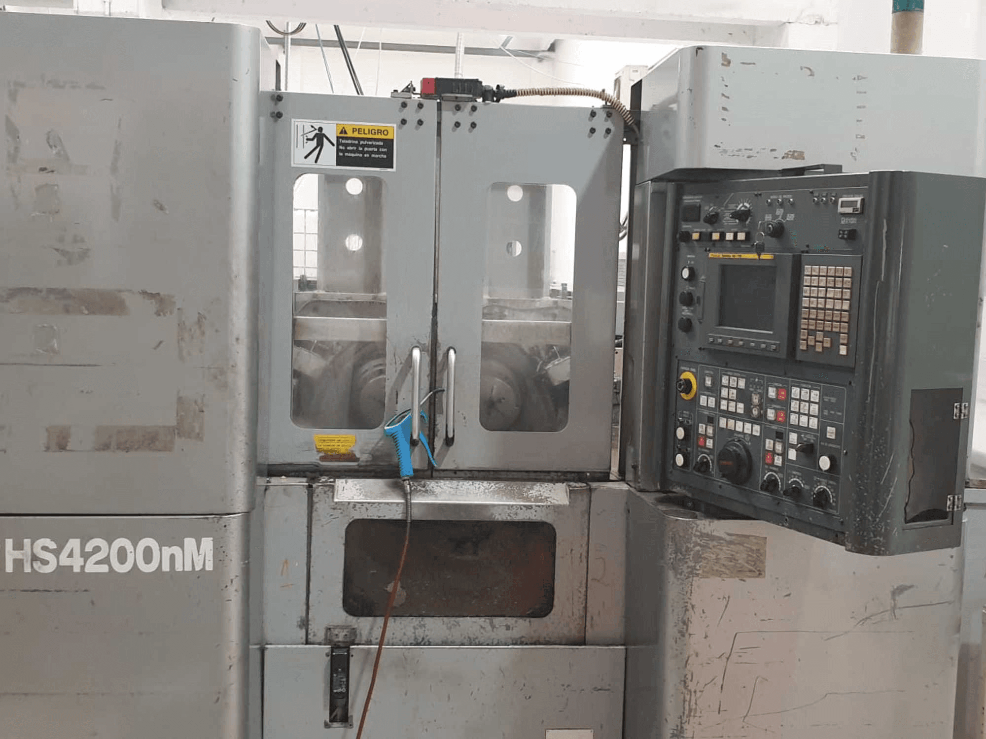 Front view of KITAKO HS4200NM machine