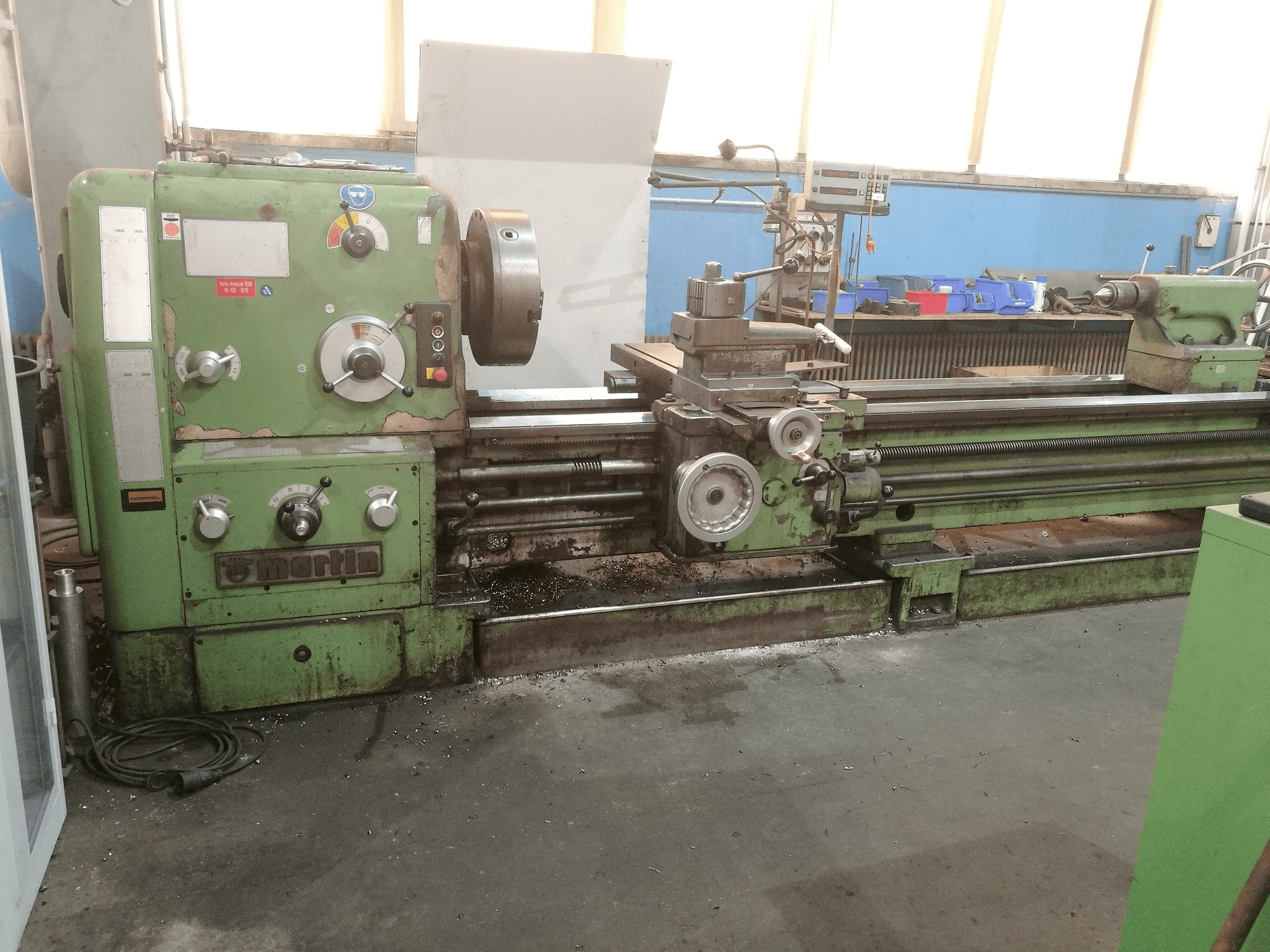 Frontansicht der Martin DS 80 Maschine