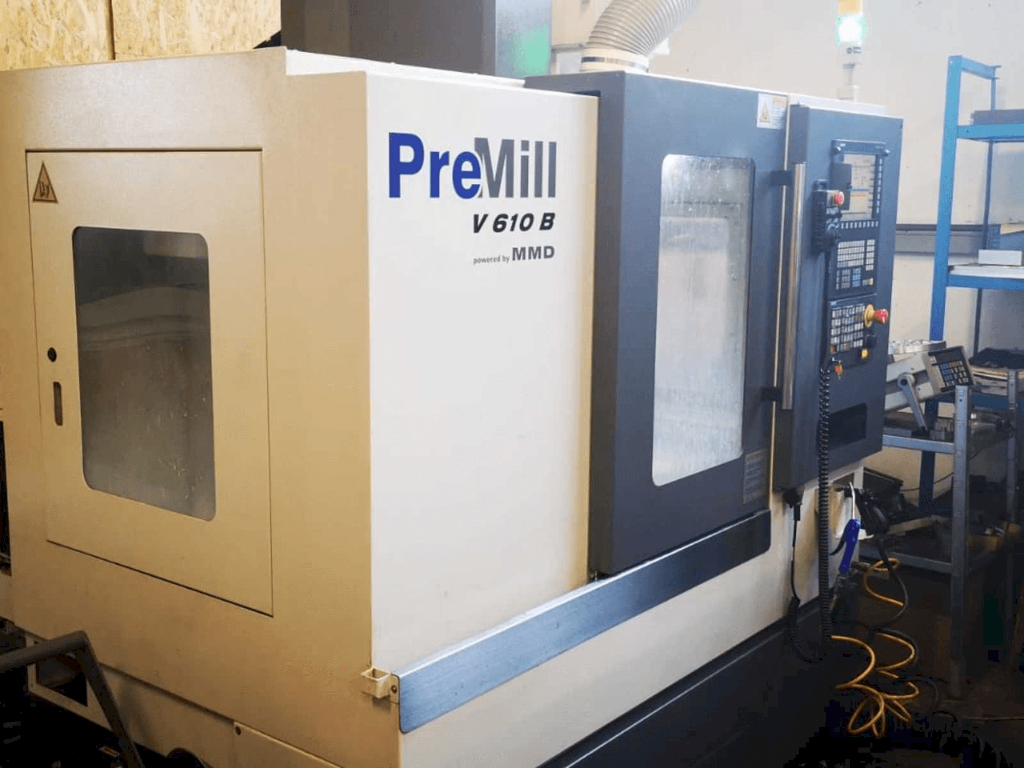 Front view of PreMill V 610 B machine