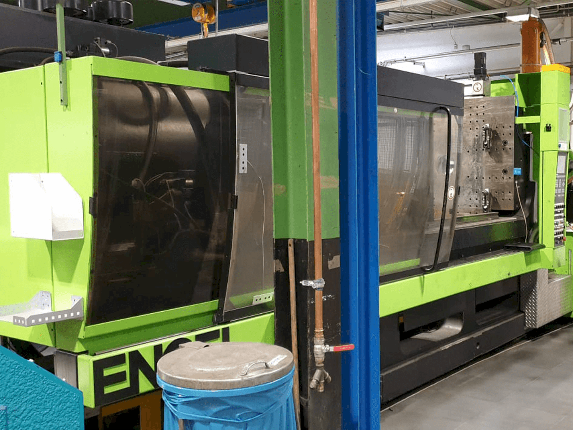 Frontansicht der ENGEL ES 2550/500 HL-V Maschine