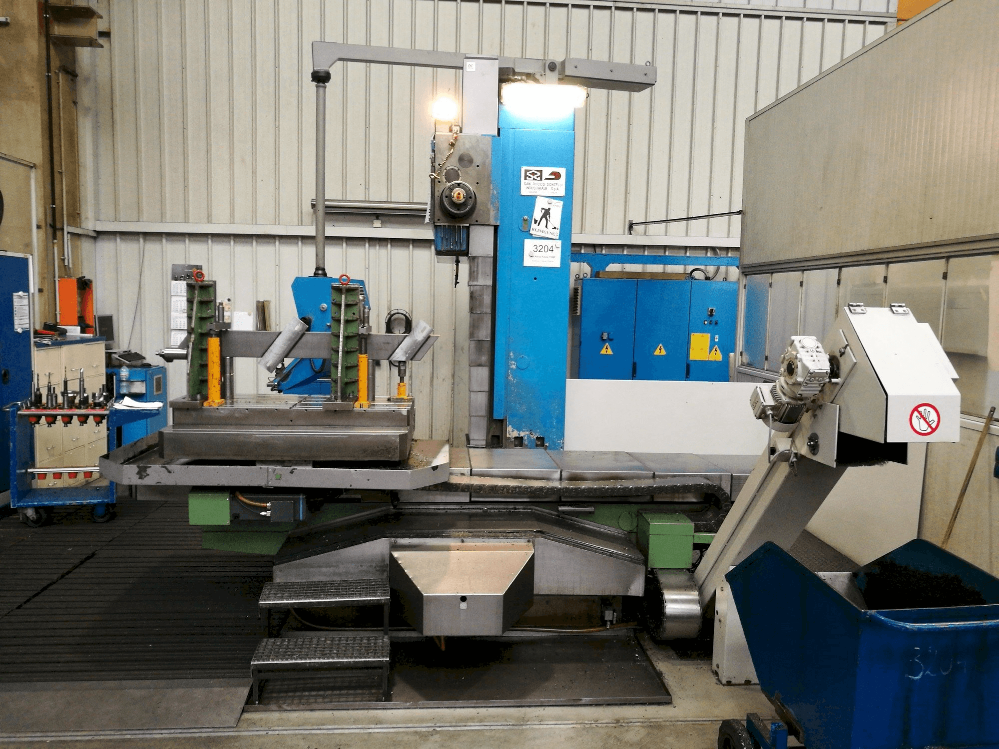 Frontansicht der San Rocco Futura 110MF Maschine
