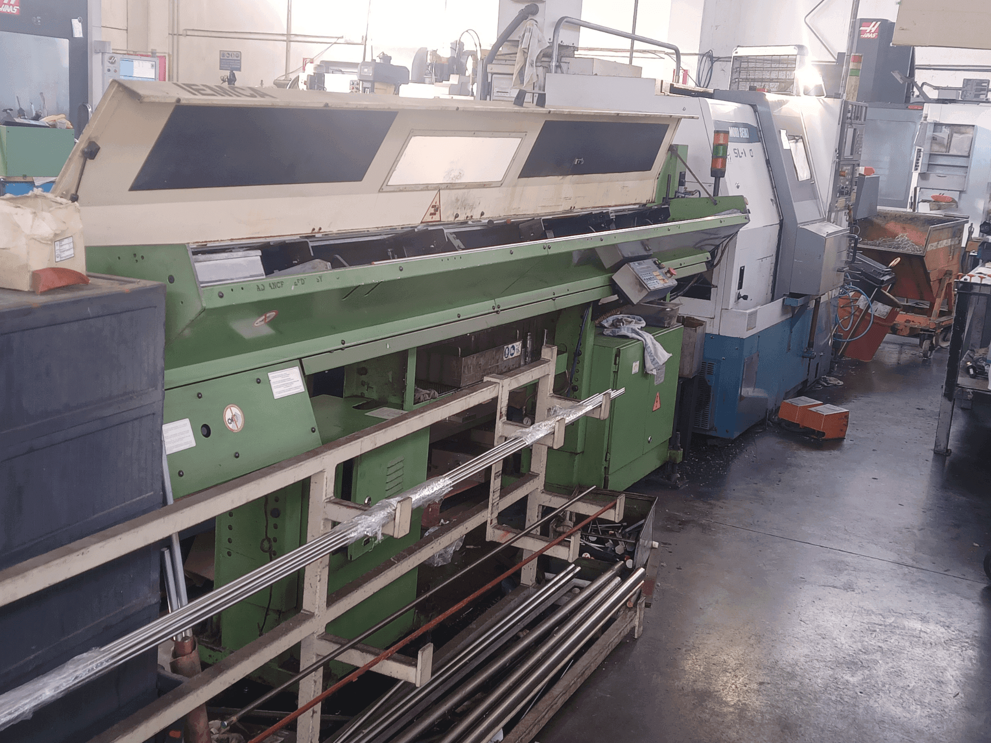 Frontansicht der DMG Mori Seiki 150 SL Maschine