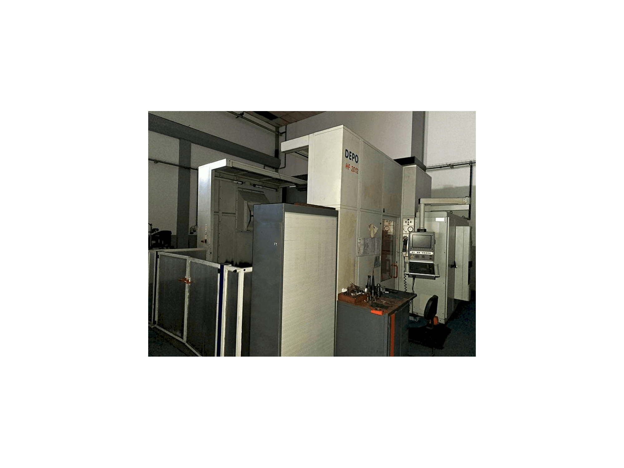 Frontansicht der DEPO HP Maschine