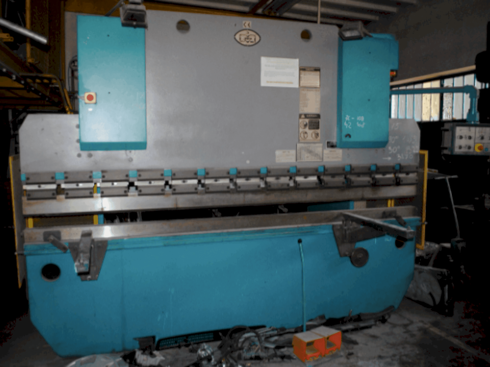 Frontansicht der PIT 63/30SB Maschine