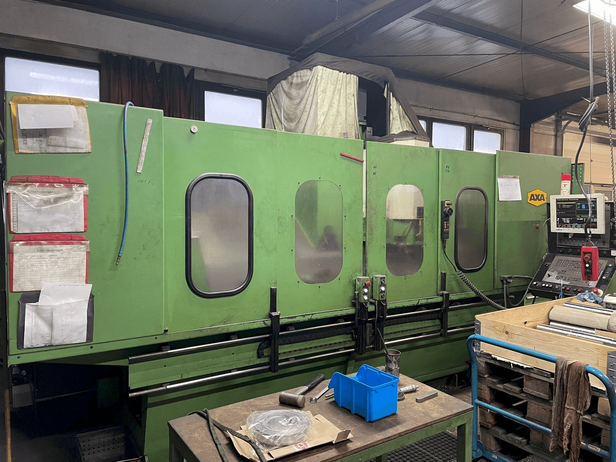 Frontansicht der AXA VSC 2 Maschine