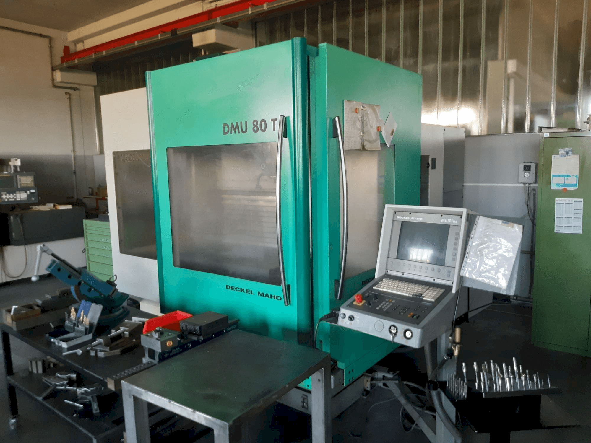 Front view of DECKEL MAHO DMU 80T machine