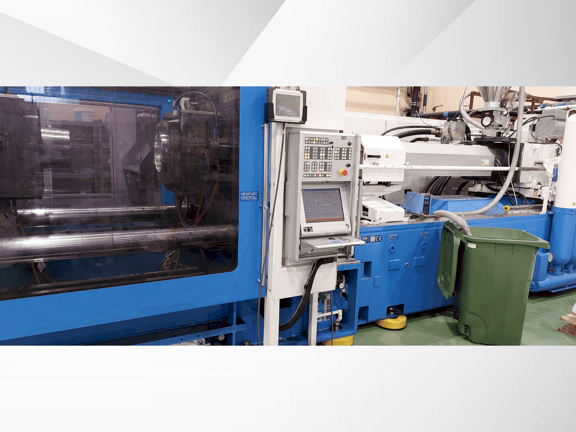 Frontansicht der Netstal S 6000-5500E Maschine