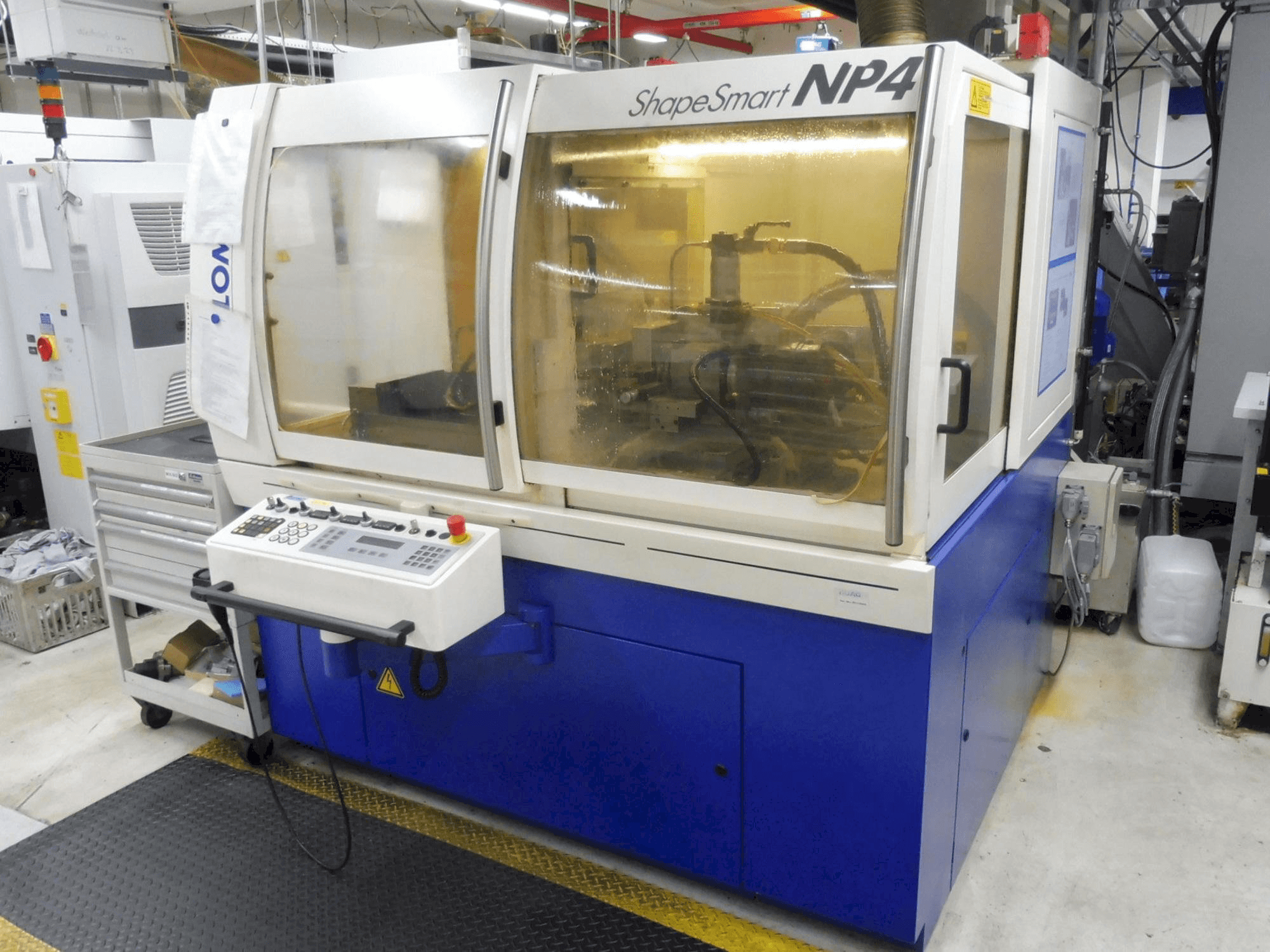 Frontansicht der ROLLOMATIC ShapeSmart NP4 Maschine