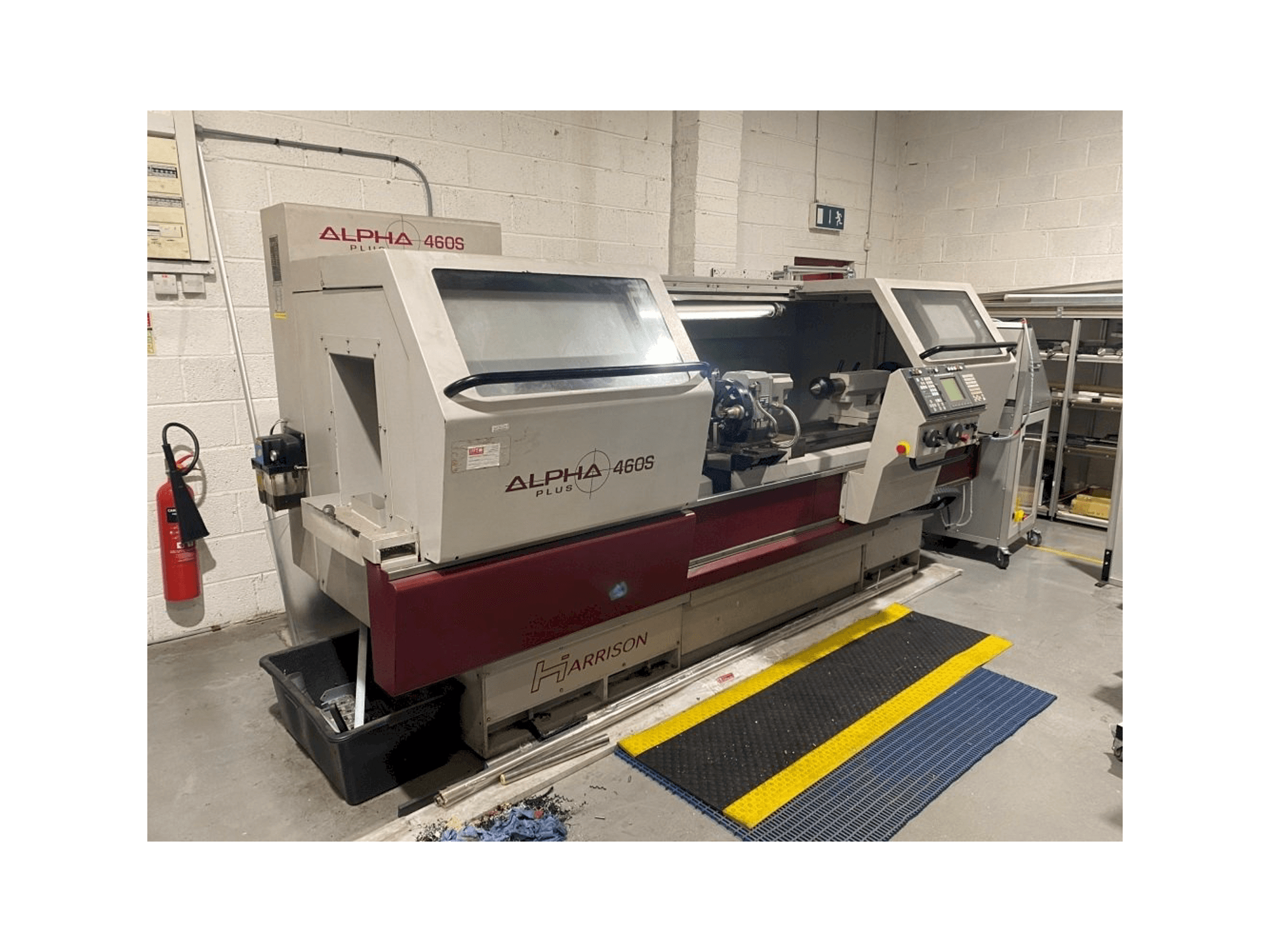 Frontansicht der Harrison Alpha 460S Plus Maschine