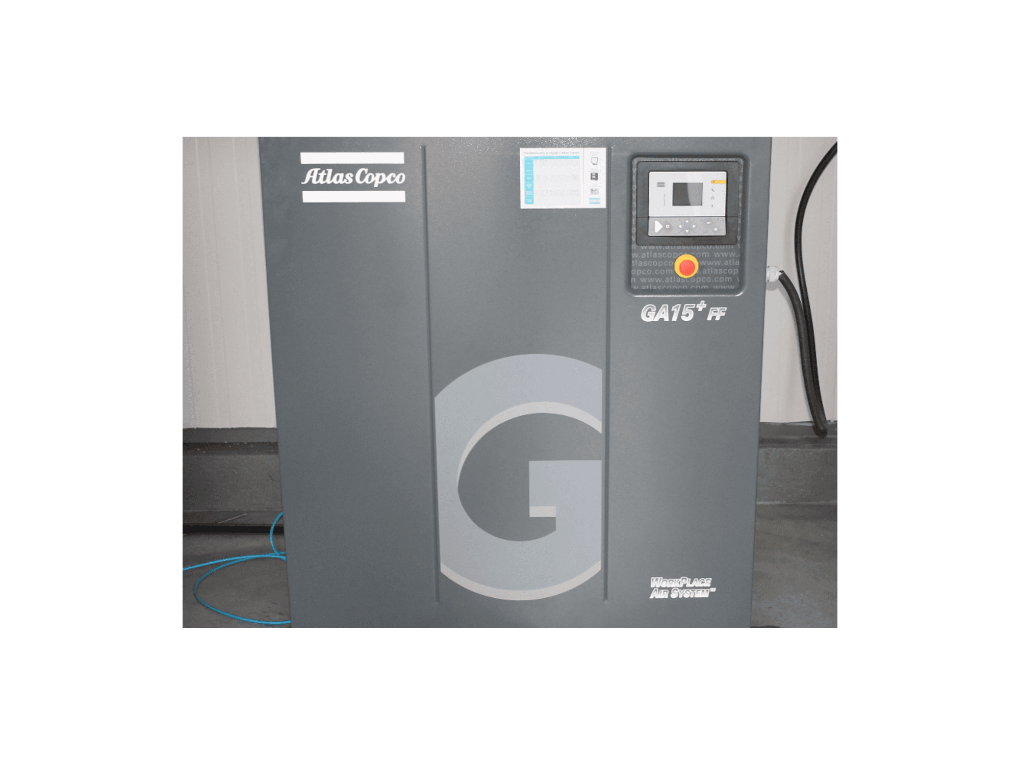 Frontansicht der Atlas Copco Ga15 + FF Maschine