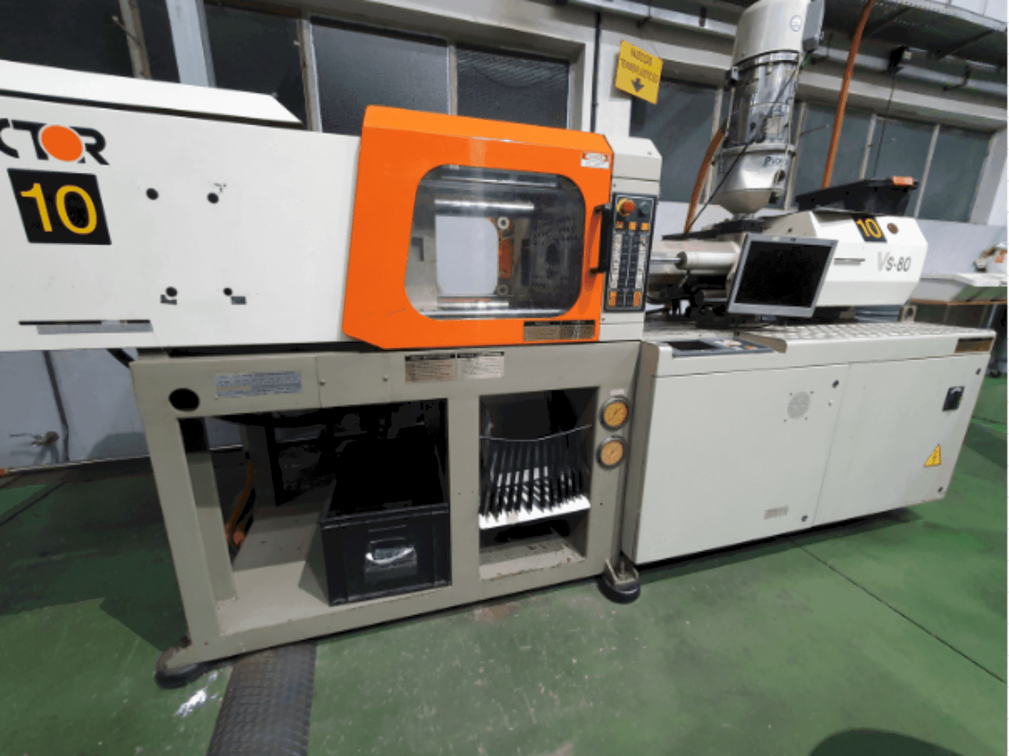 Frontansicht der Victor VS80 Maschine