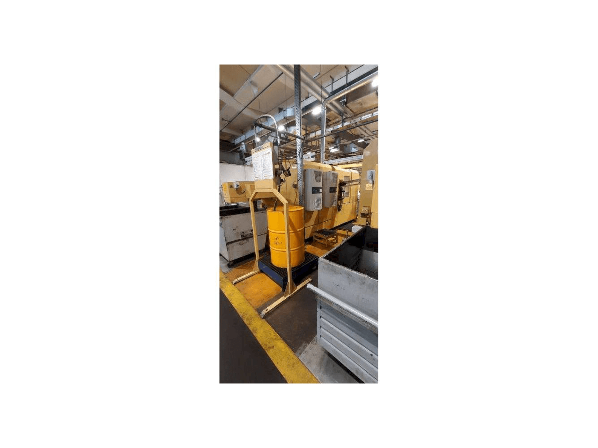 Frontansicht der TAJMAC-ZPS SAL 100/4 Maschine