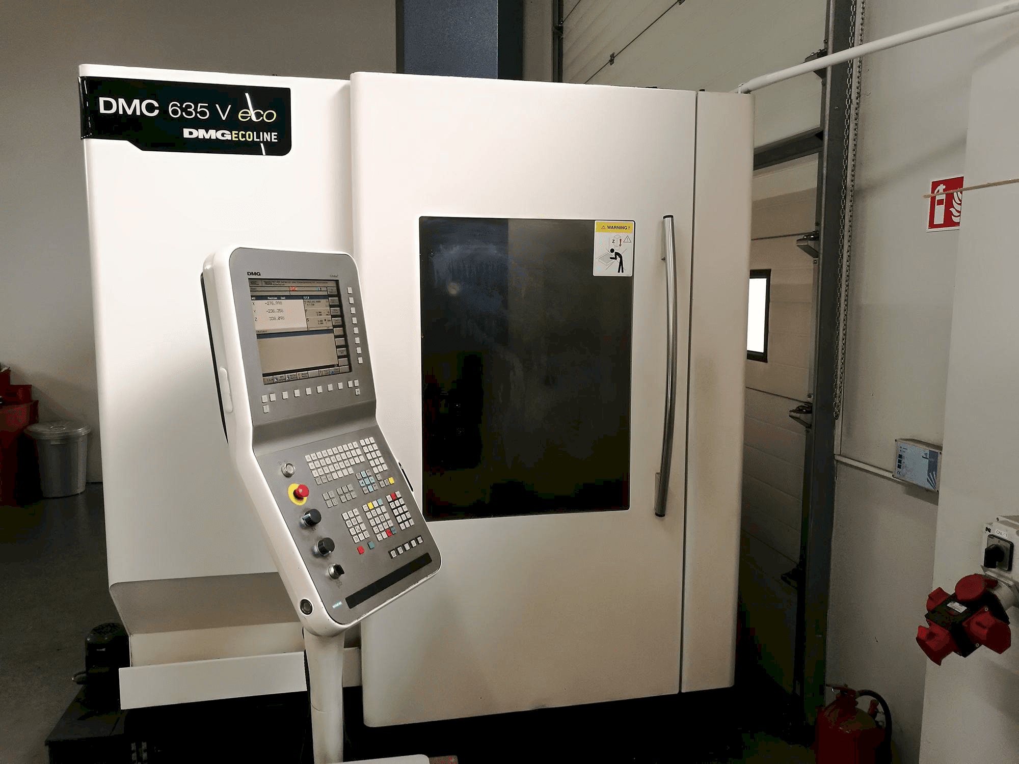 Frontansicht der DMG DMC 635 V Eco Maschine