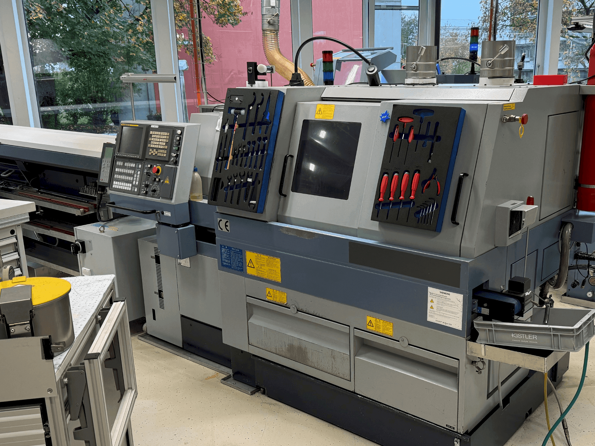 Frontansicht der STAR MICRONICS SV-20 Maschine