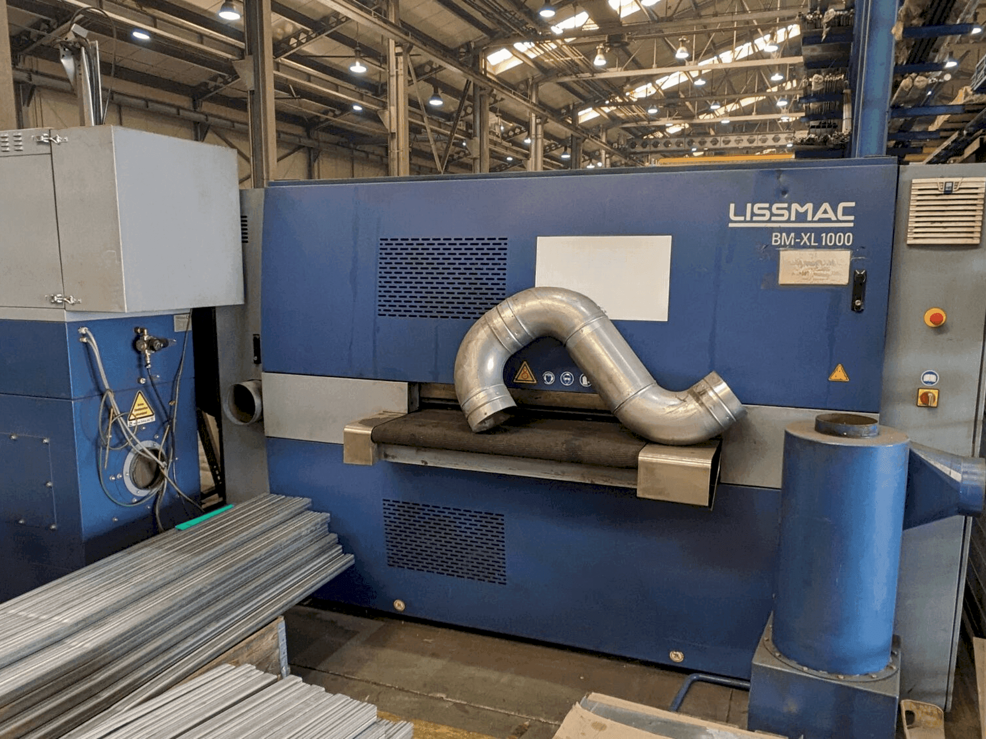 Frontansicht der LISSMAC SBM XL 1000 S2B2 Maschine