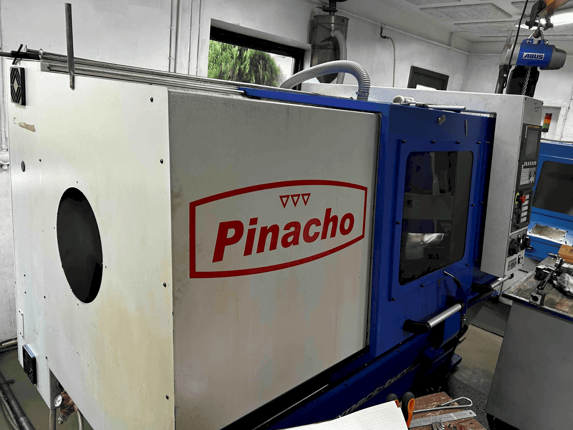 Frontansicht der Pinacho SMART 360 Maschine