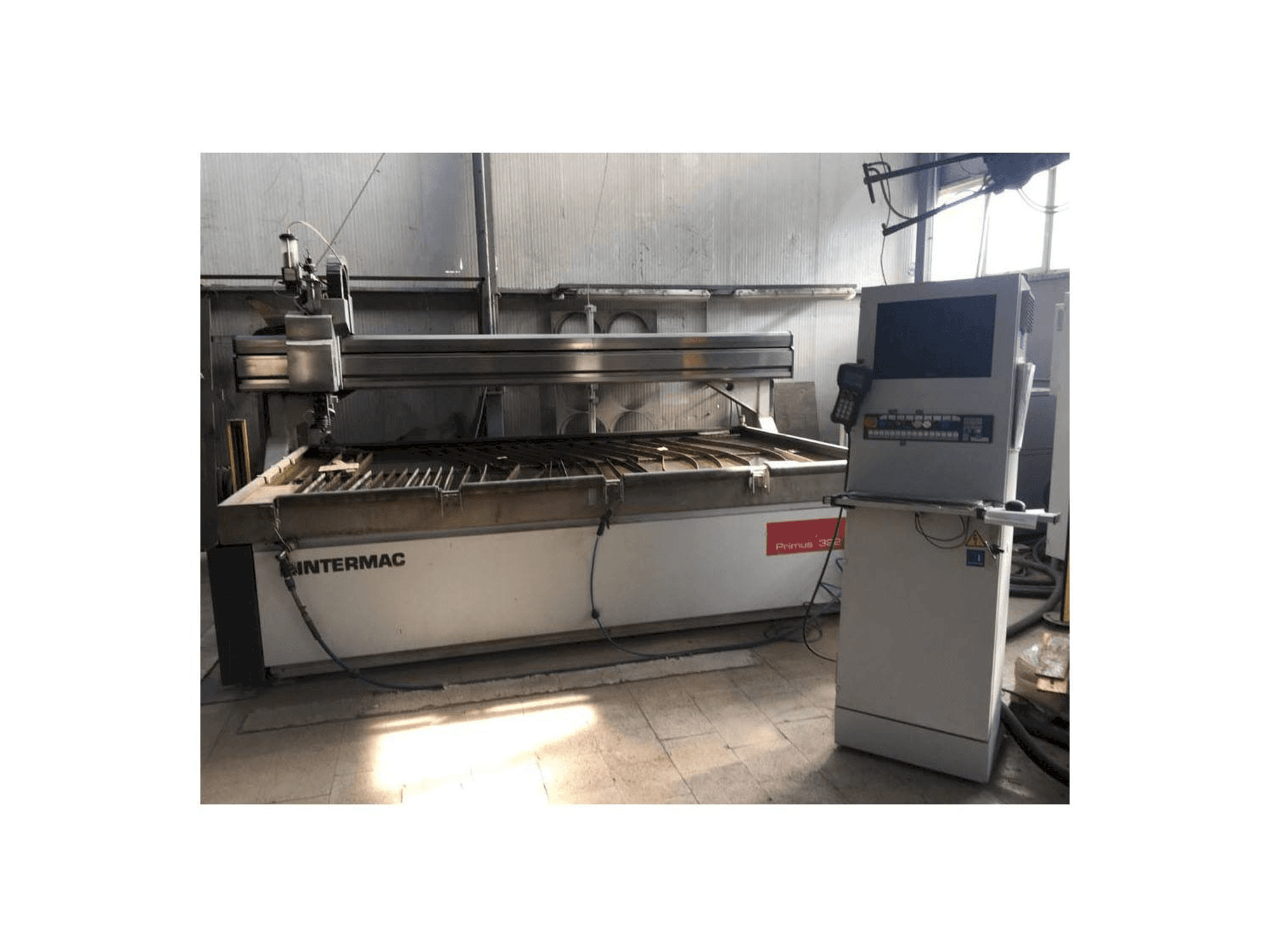 Front view of Intermac primus 322 machine