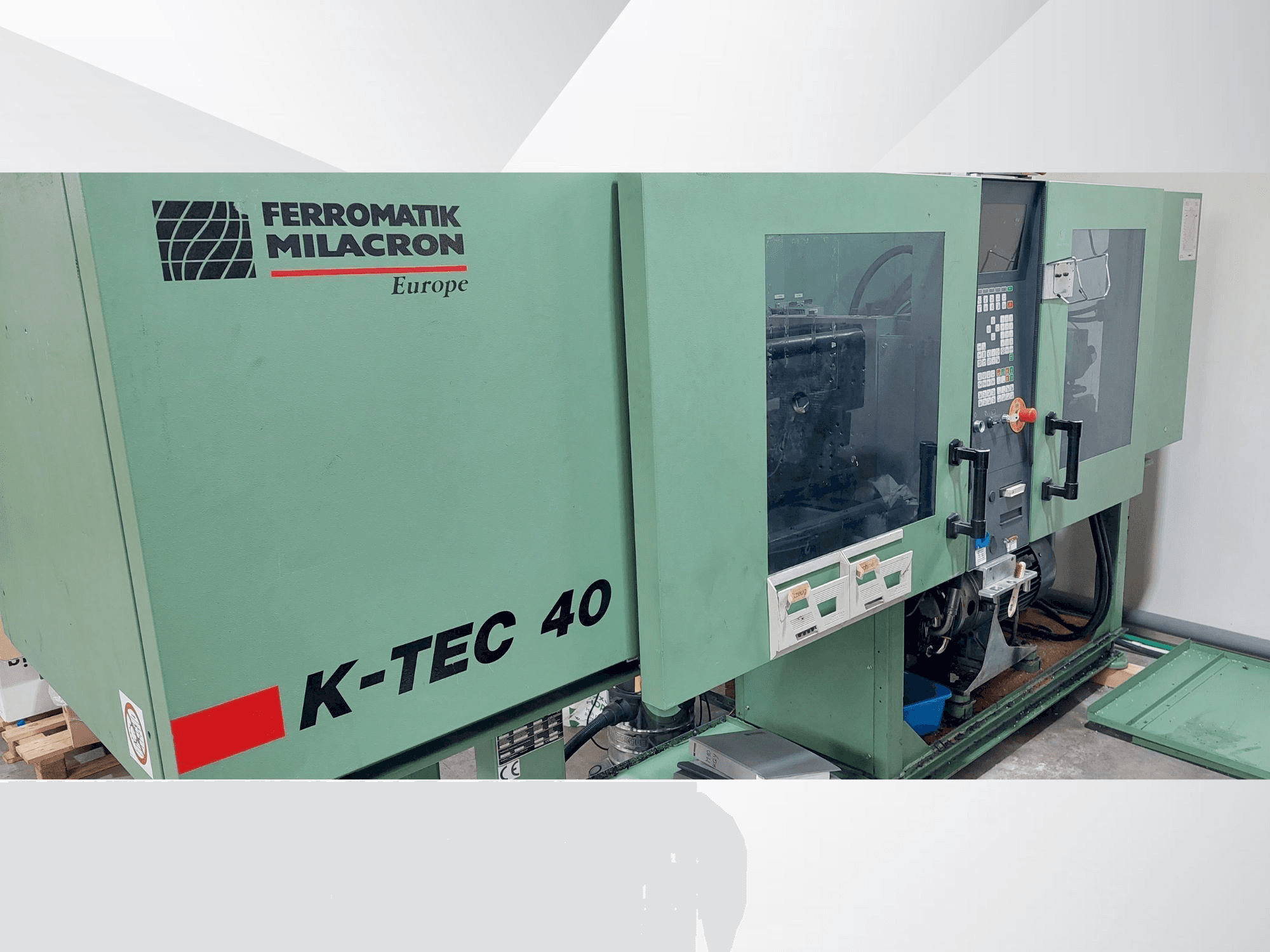Frontansicht der FERROMATIK k-tec 40 S Maschine