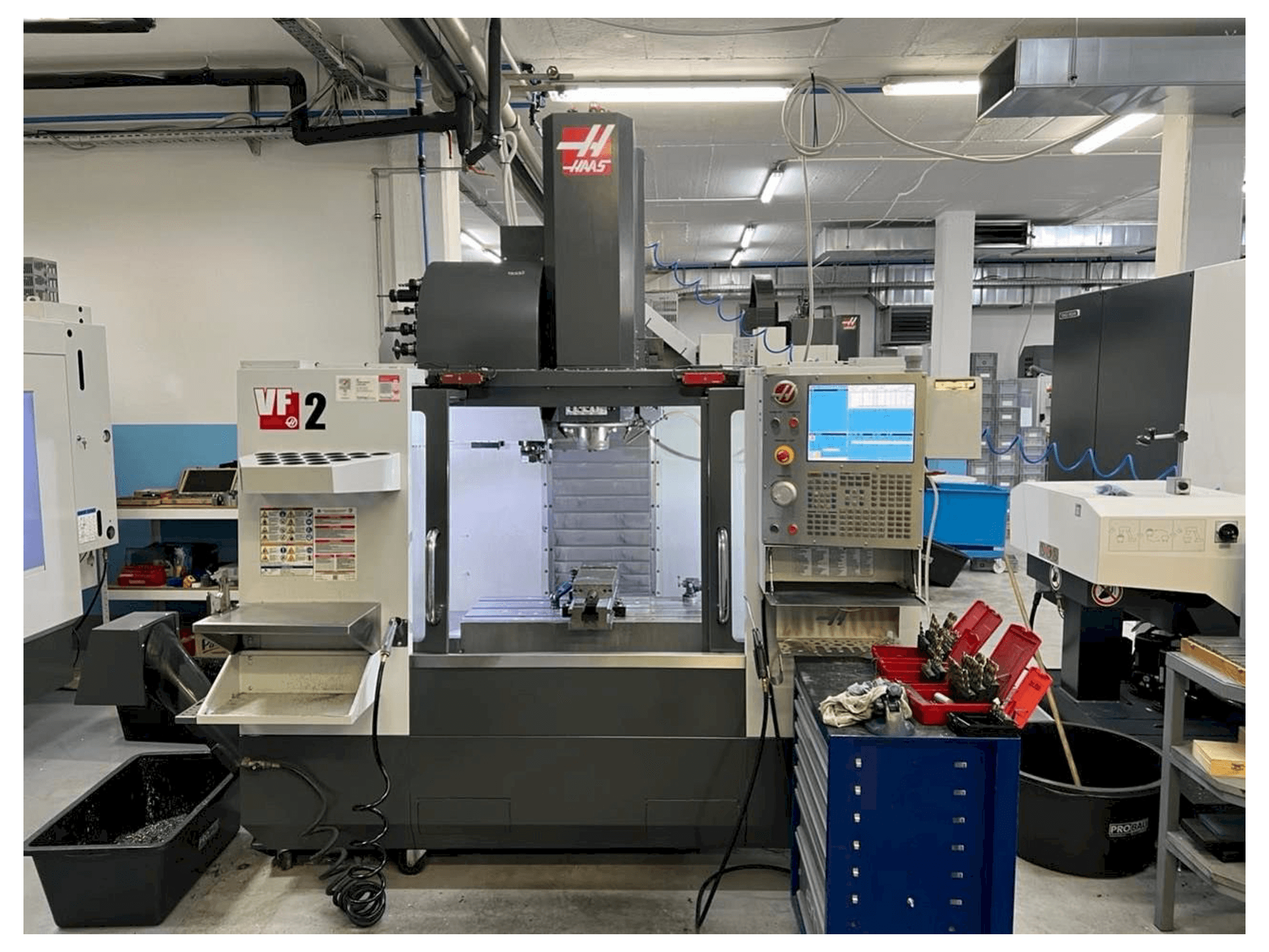 Frontansicht der HAAS VF-2 Maschine