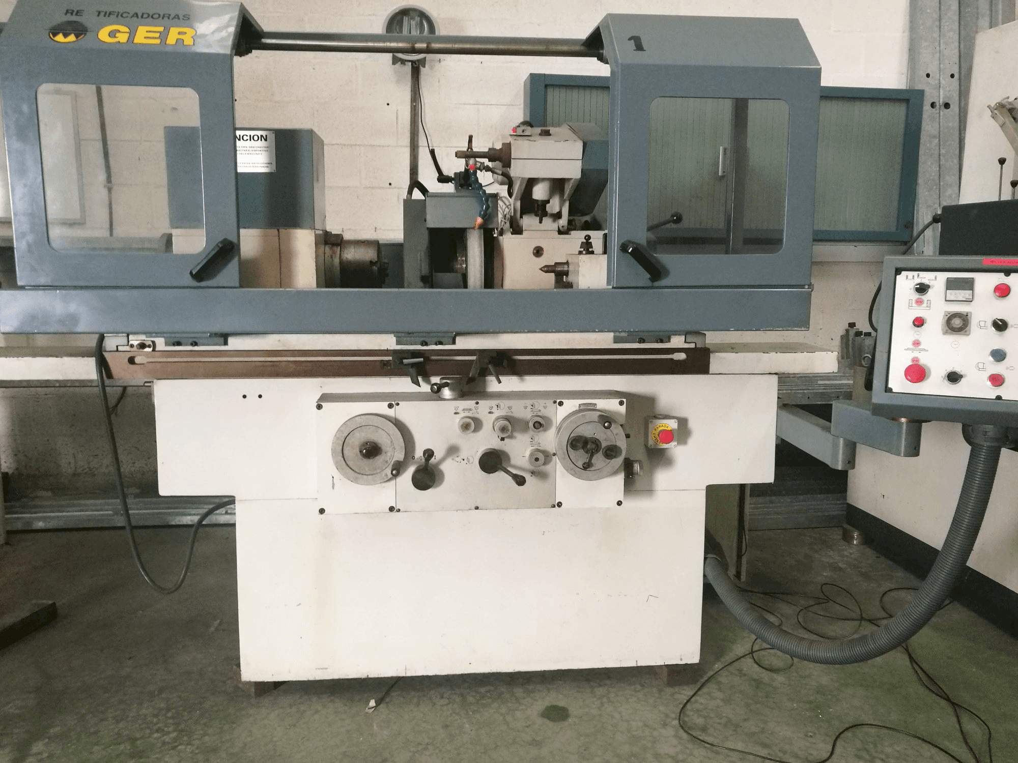 Frontansicht der GER C/600 Maschine