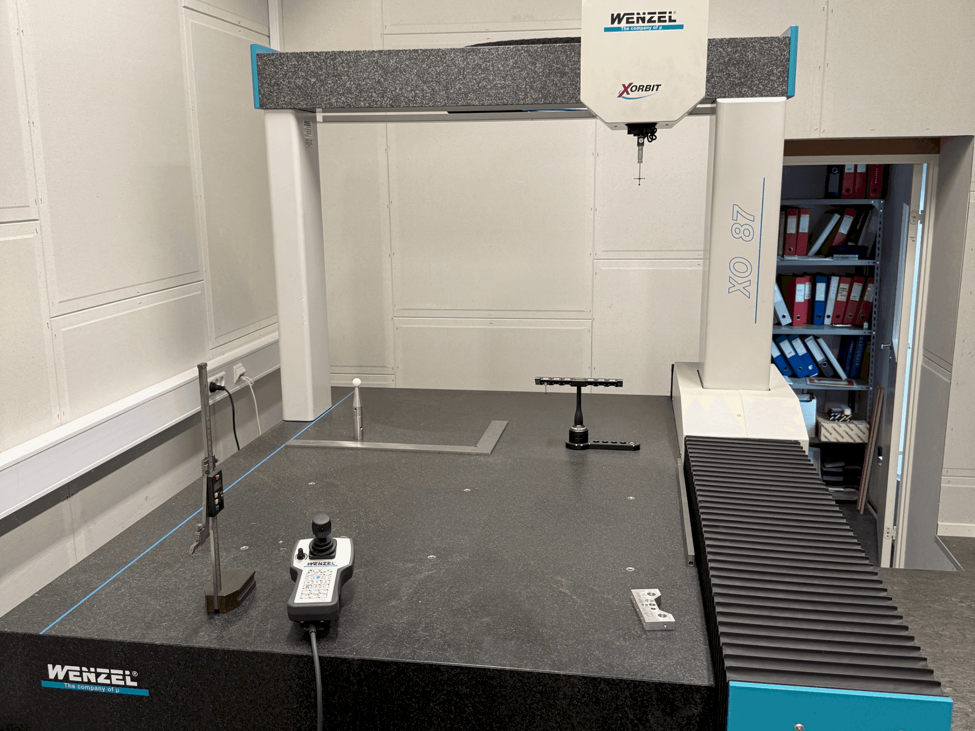 Frontansicht der Wenzel XO 87 Maschine