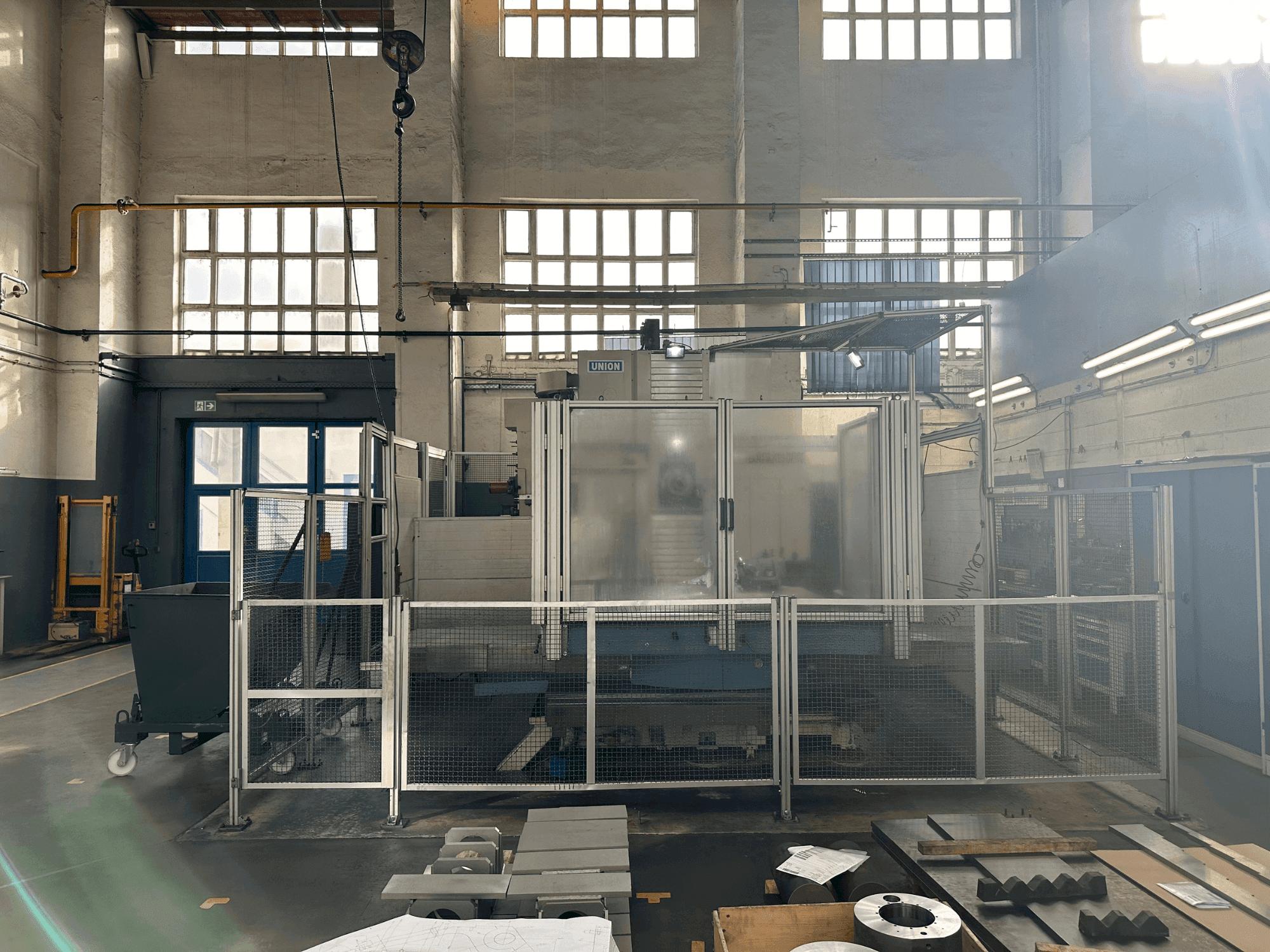 Frontansicht der Union TC 110 Maschine