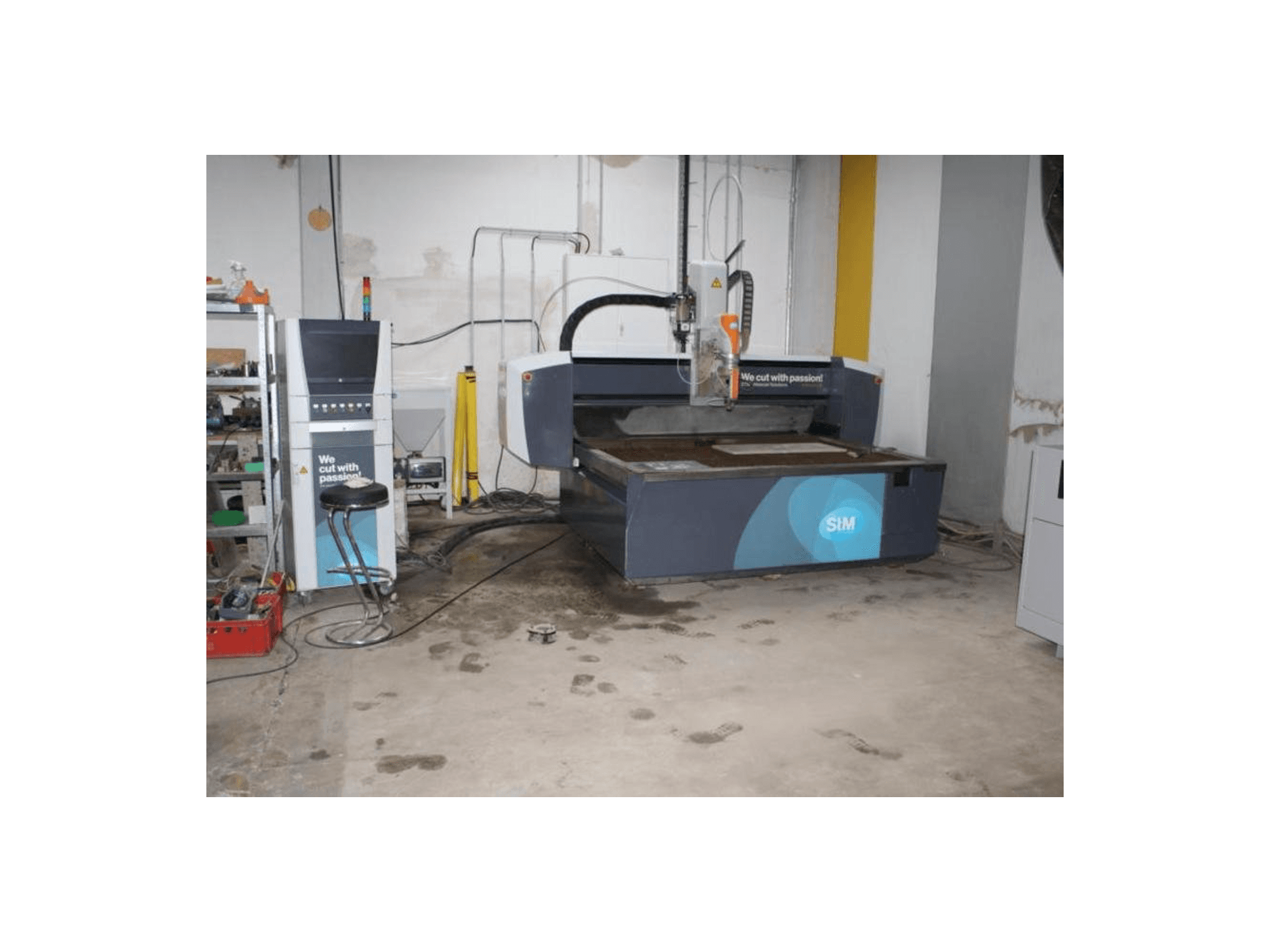 Frontansicht der STM PremiumCut 3D 68 Maschine