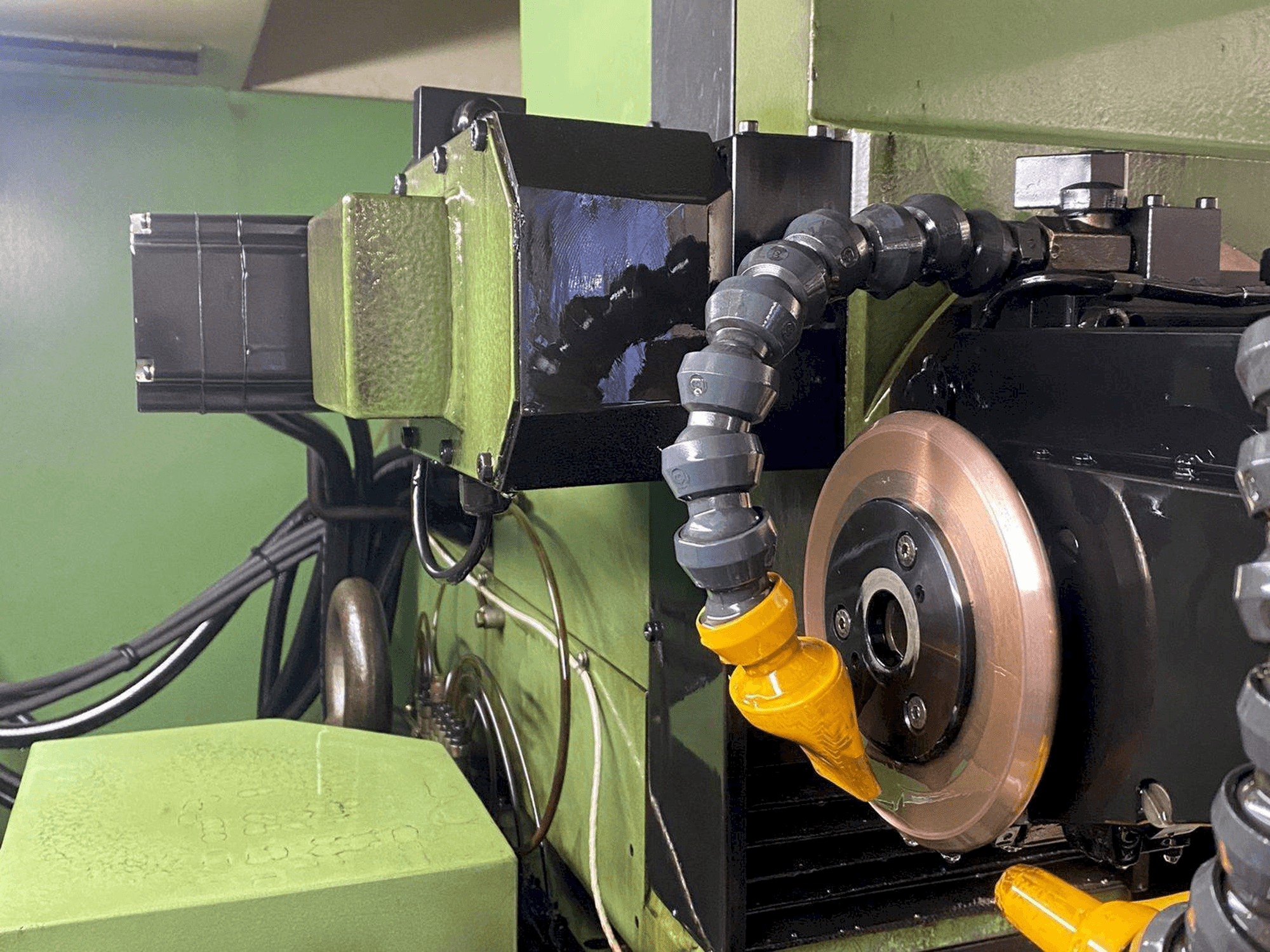 Arbeitsraum der VOLLMER QW72 P Maschine