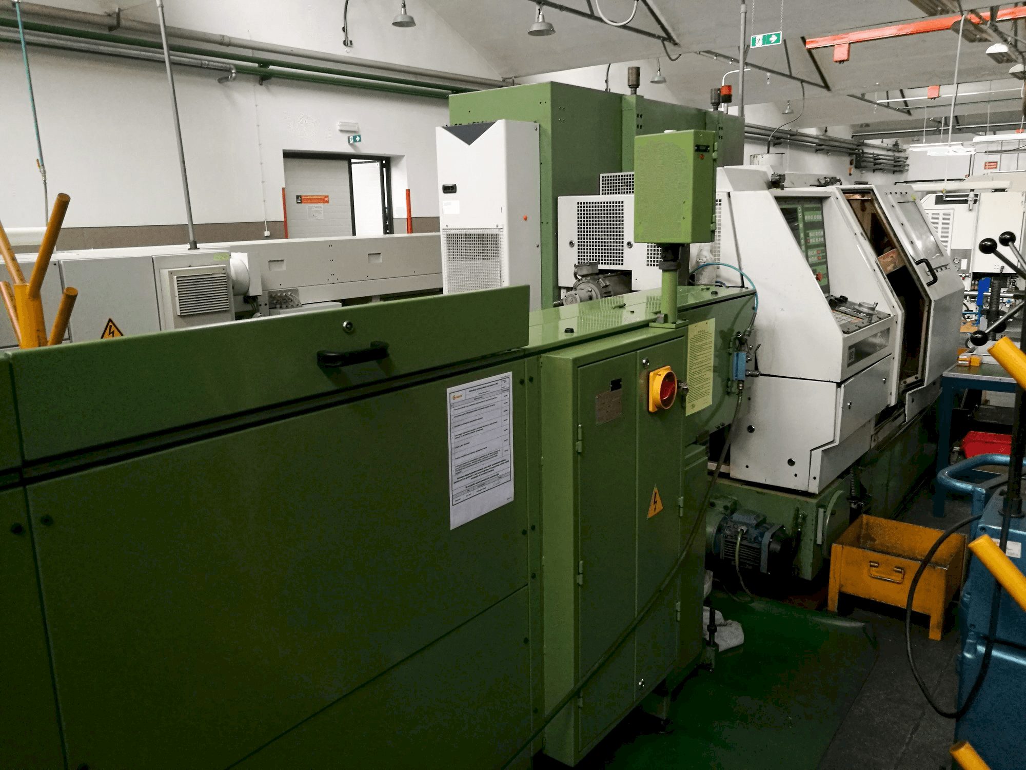 Front view of TRAUB TNS 30/42 D machine