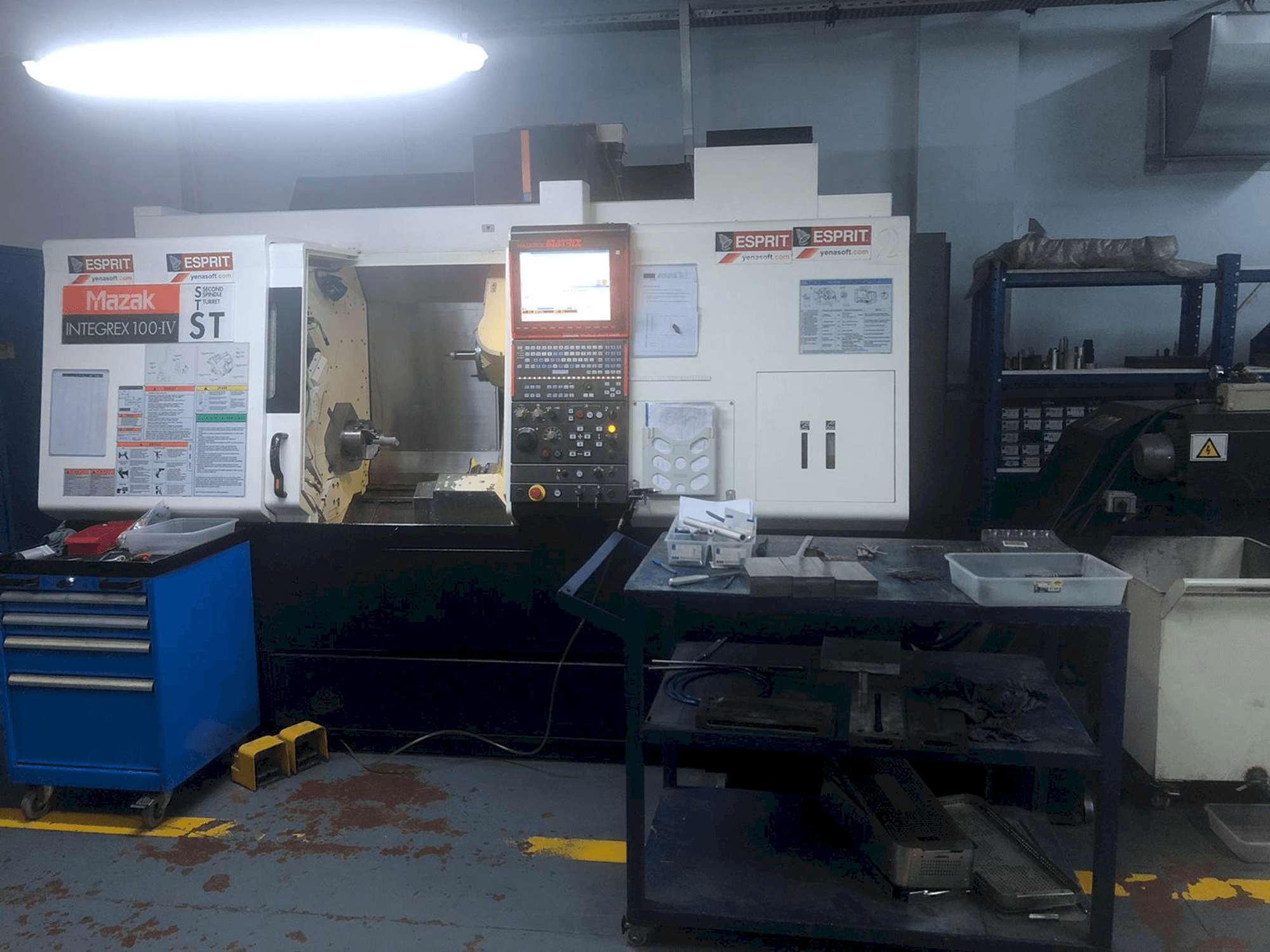 Frontansicht der Mazak Mazak Integrex 100 ST Maschine