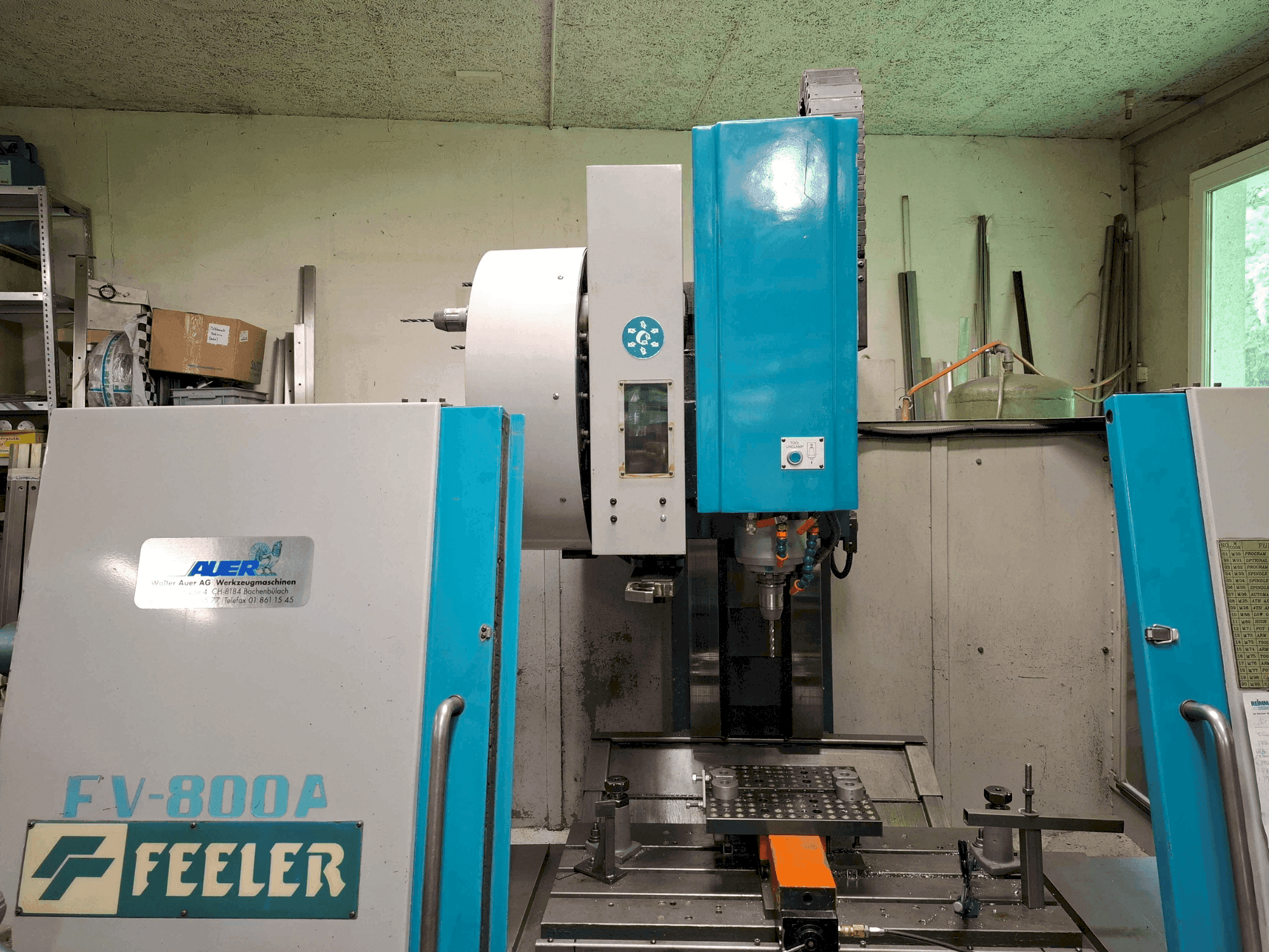 Frontansicht der Feeler FV-800A Maschine