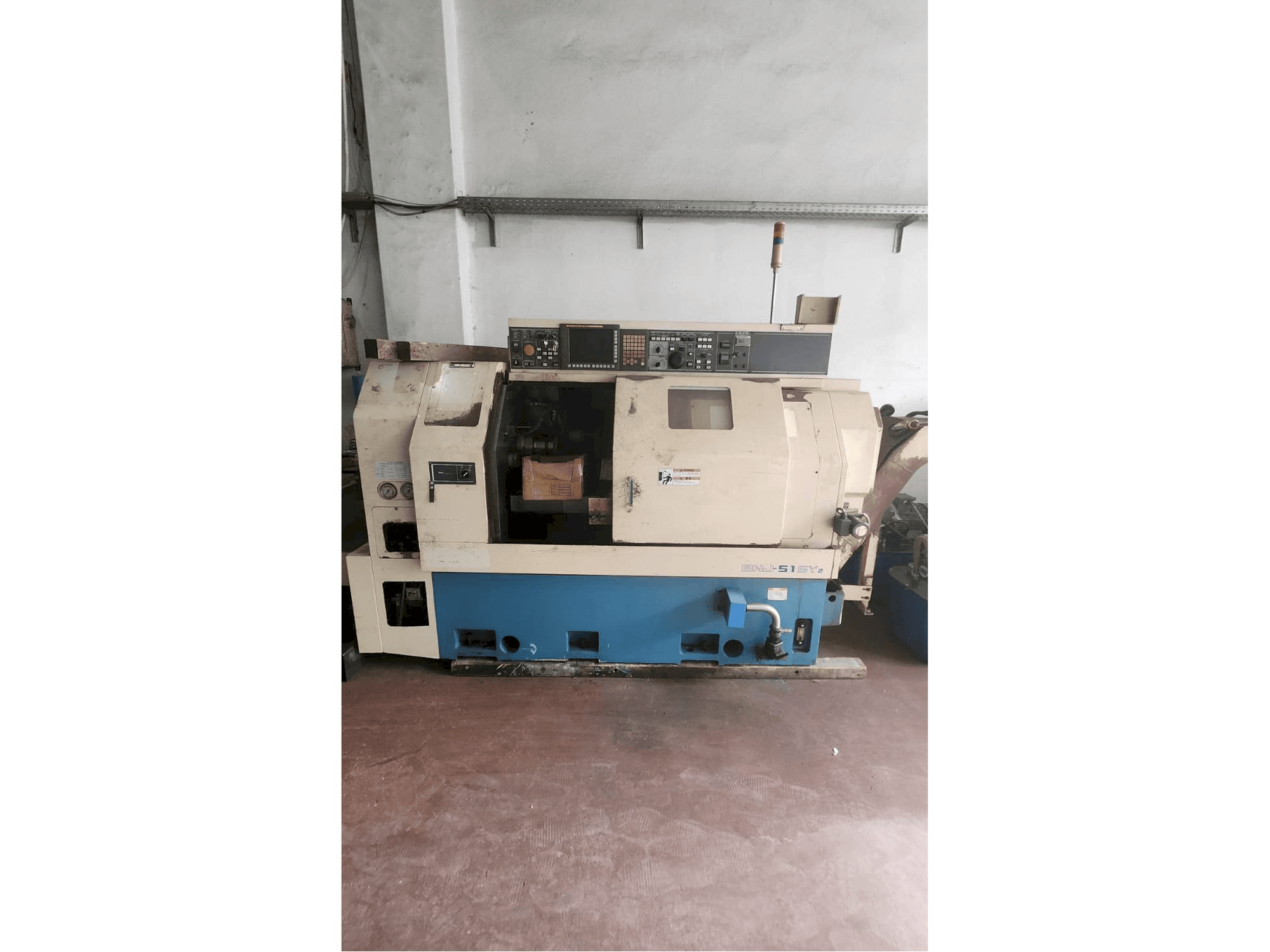 Frontansicht der Miyano BNJ 42 SY Maschine