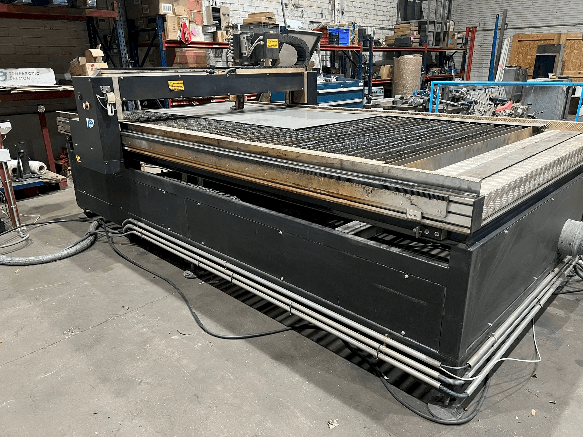 Frontansicht der CRM PTFSTD3015 PW Maschine