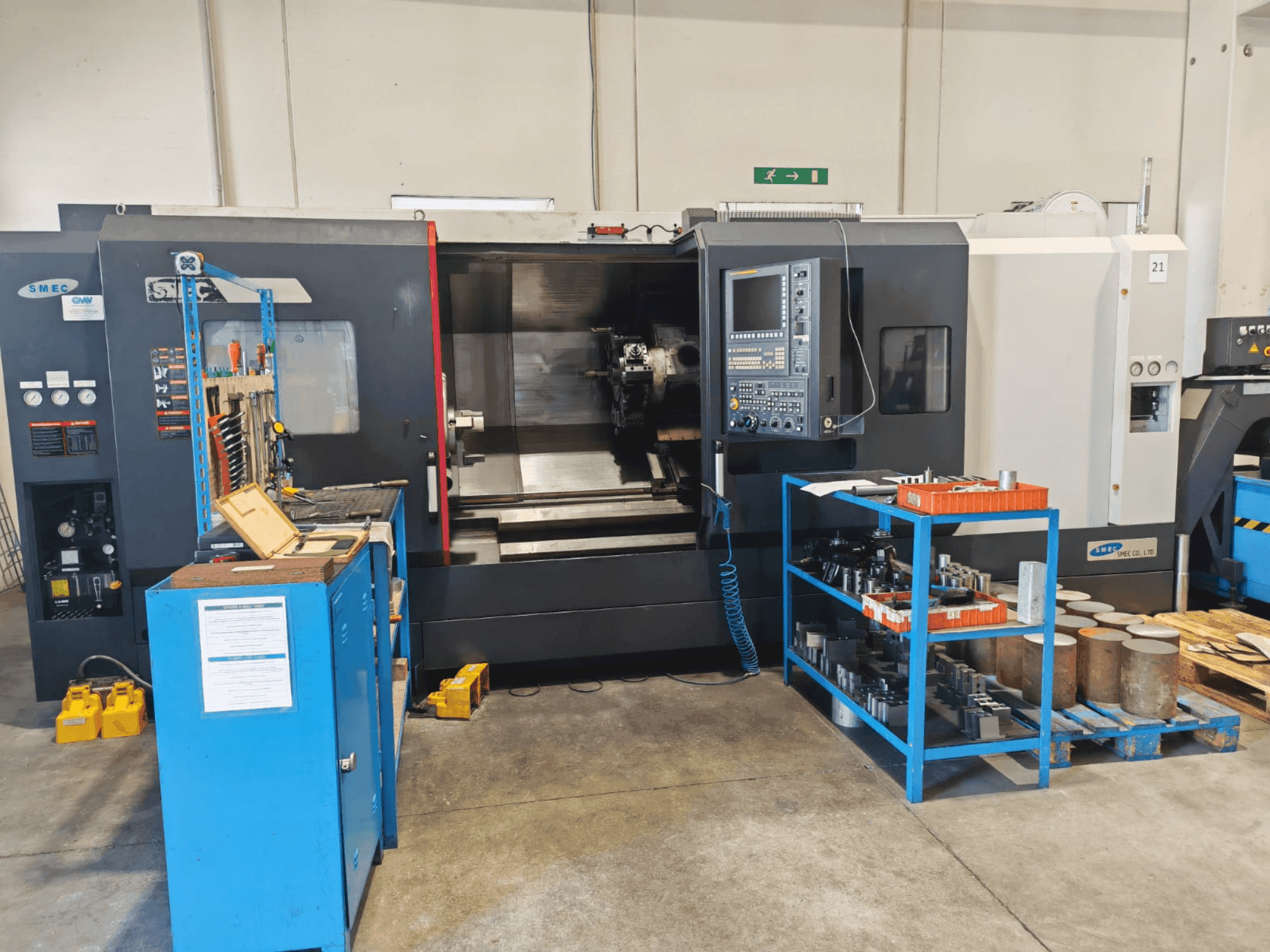 Frontansicht der SMEC Samsung 3500 XLY Maschine