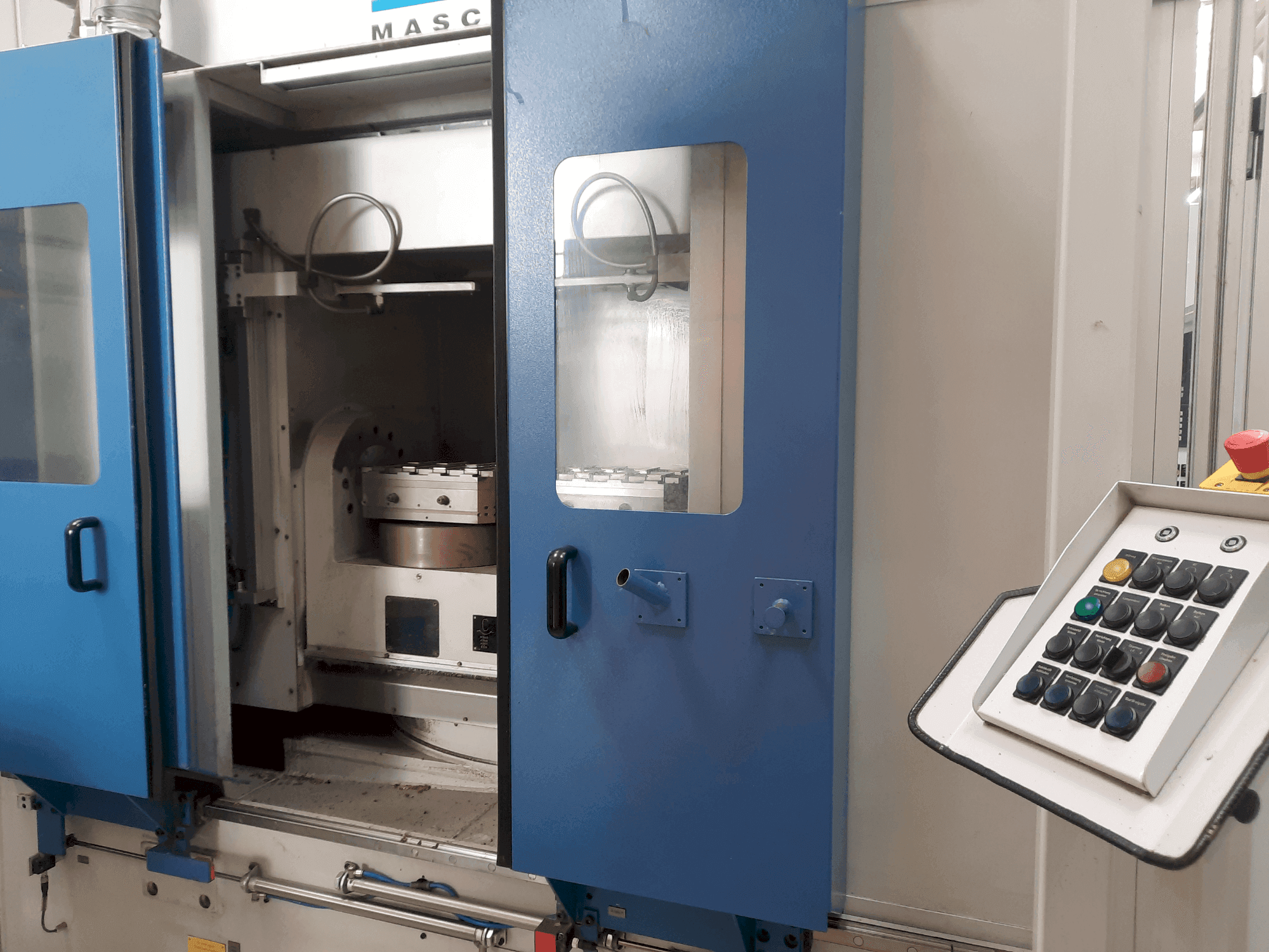 Front view of SCHMID SE 371 machine