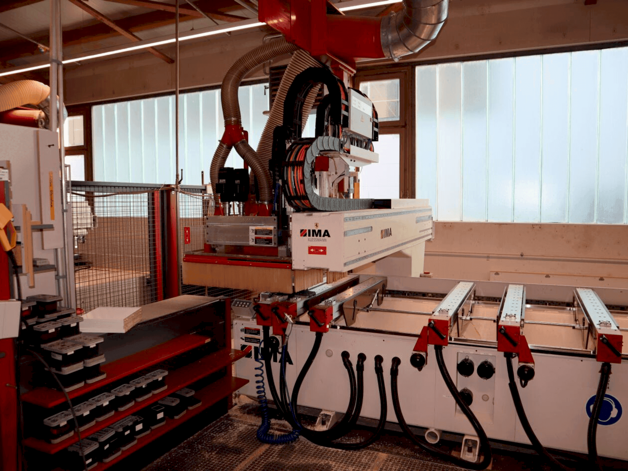 Frontansicht der IMA BIMA 410 120/400 Maschine