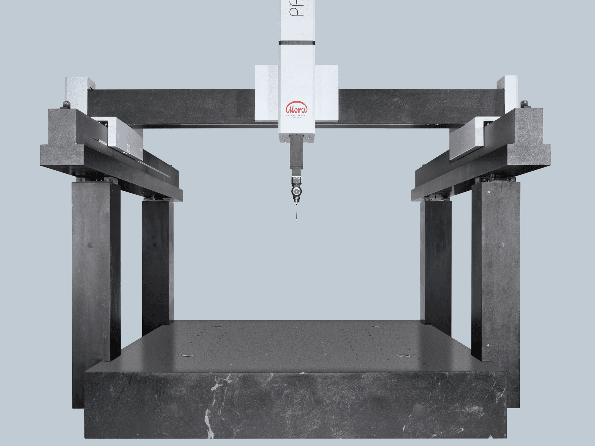 Frontansicht der Mora Primus 152012 Maschine
