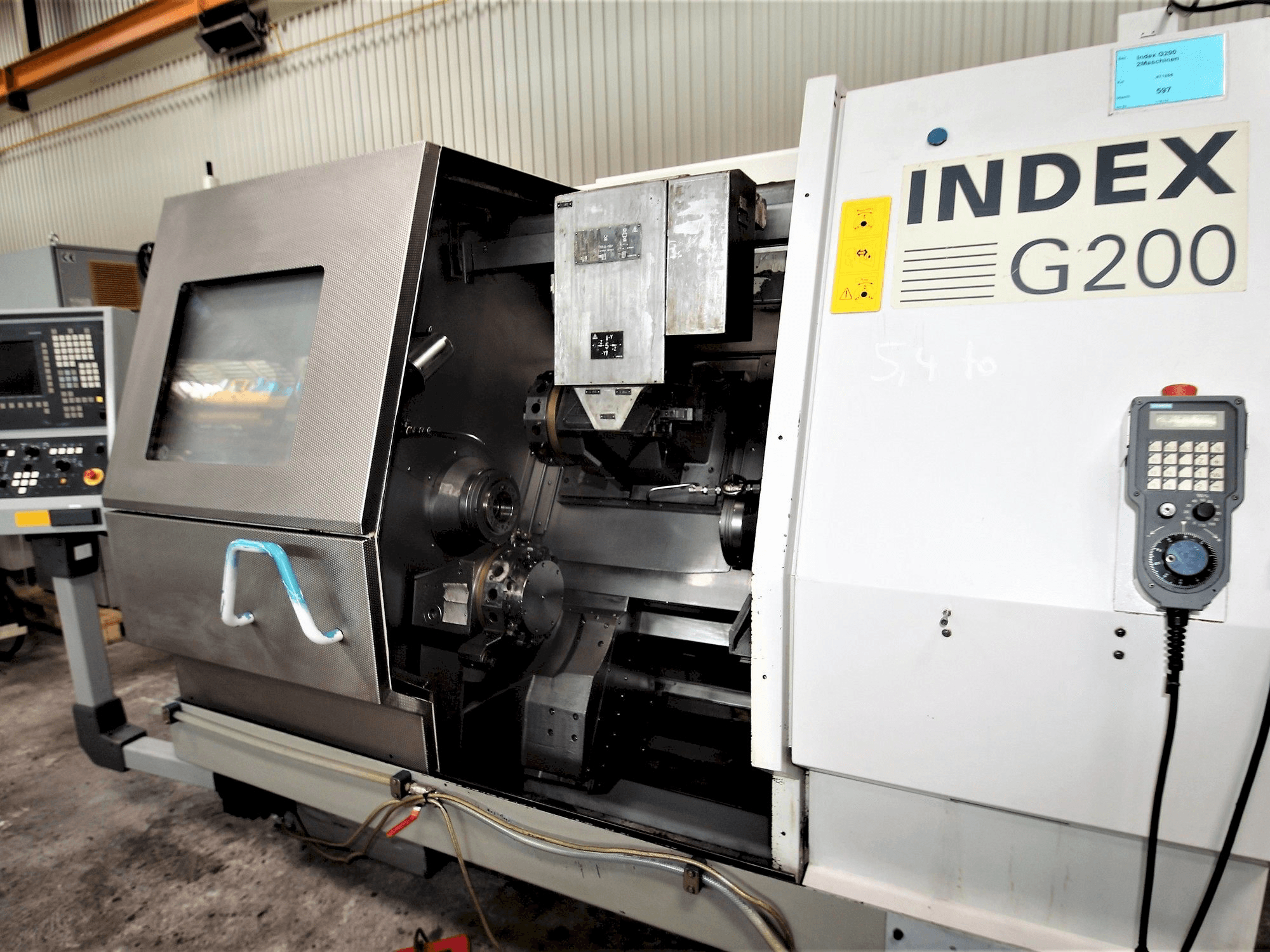 Frontansicht der Index G200 Maschine