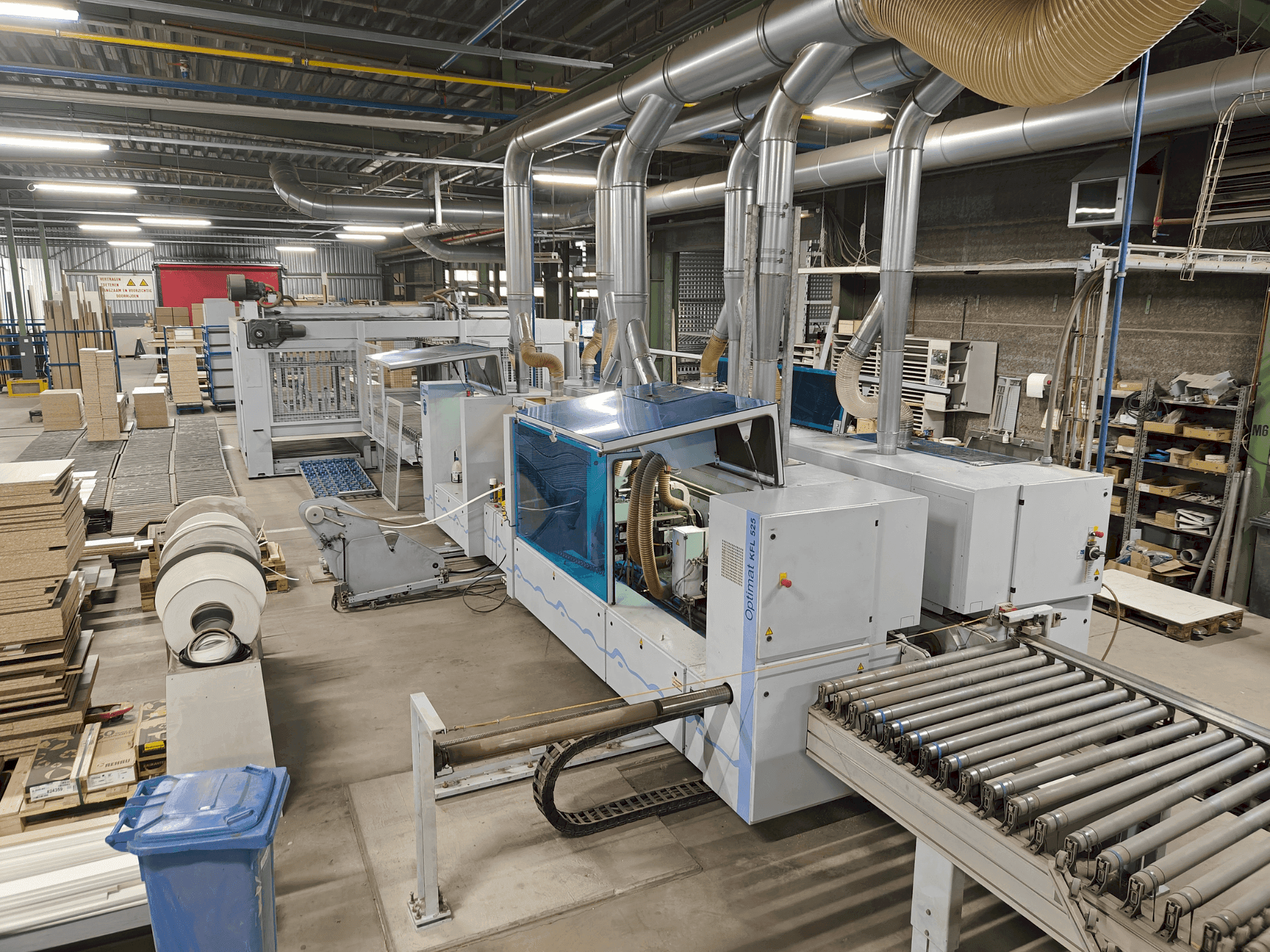Frontansicht der HOMAG Edgebanding line Maschine