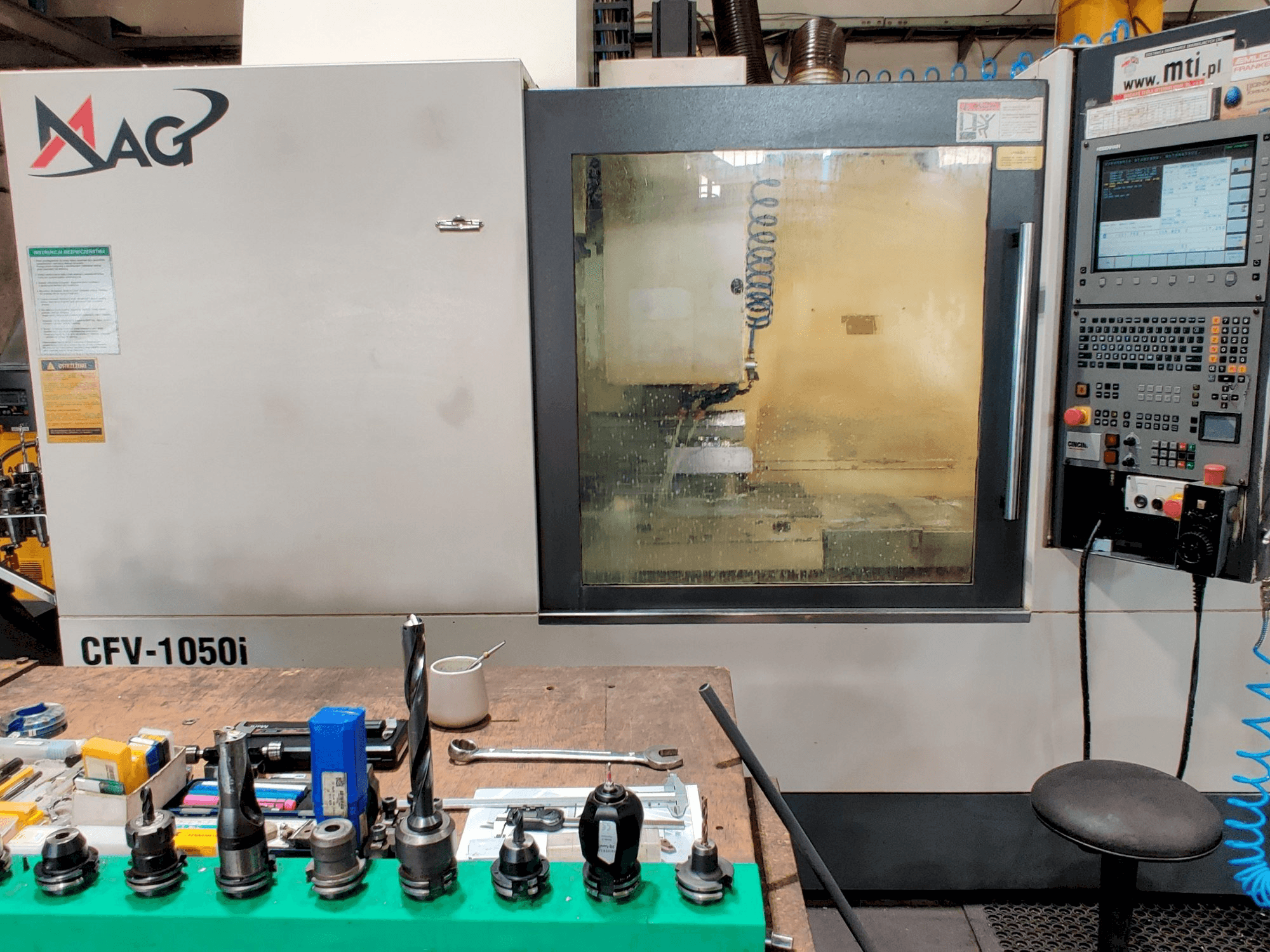 Front view of MAG CFV 1050 machine